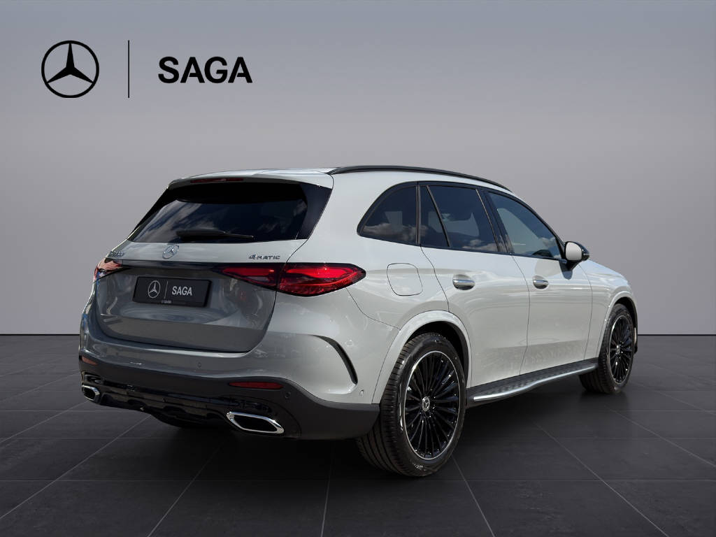 MERCEDES-BENZ GLC 220 d AMG Line 4matic-image-5