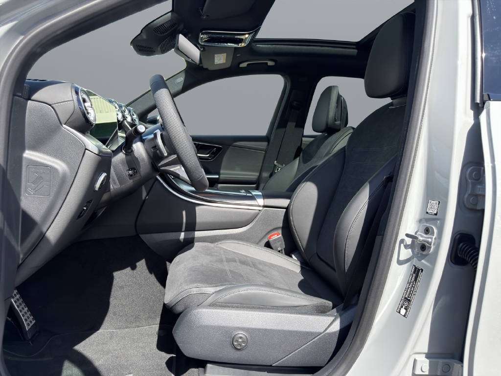 MERCEDES-BENZ GLC 220 d AMG Line 4matic-image-7