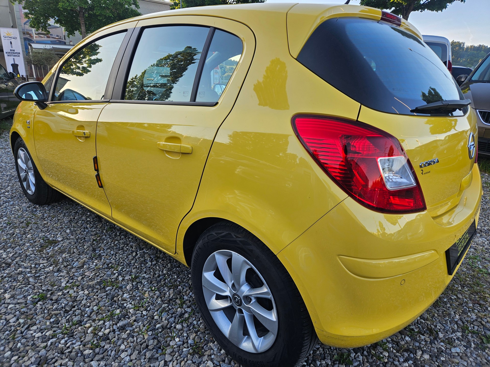 OPEL Corsa 1.4 TP Energy Automatic-image-5