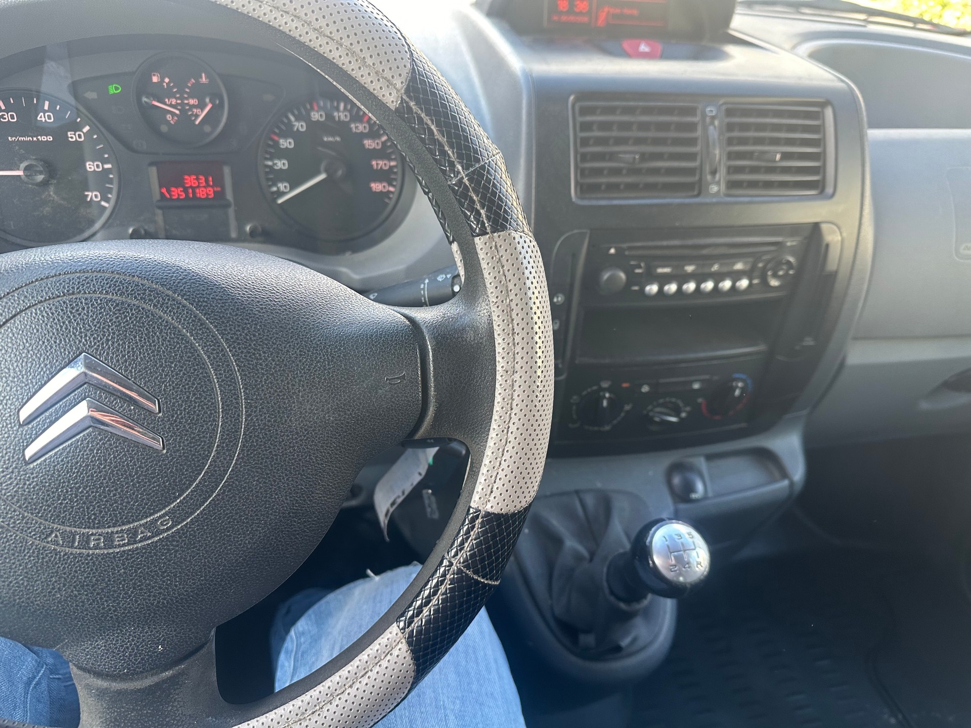 CITROEN Jumpy 1.6 HDi L1H1-image-14