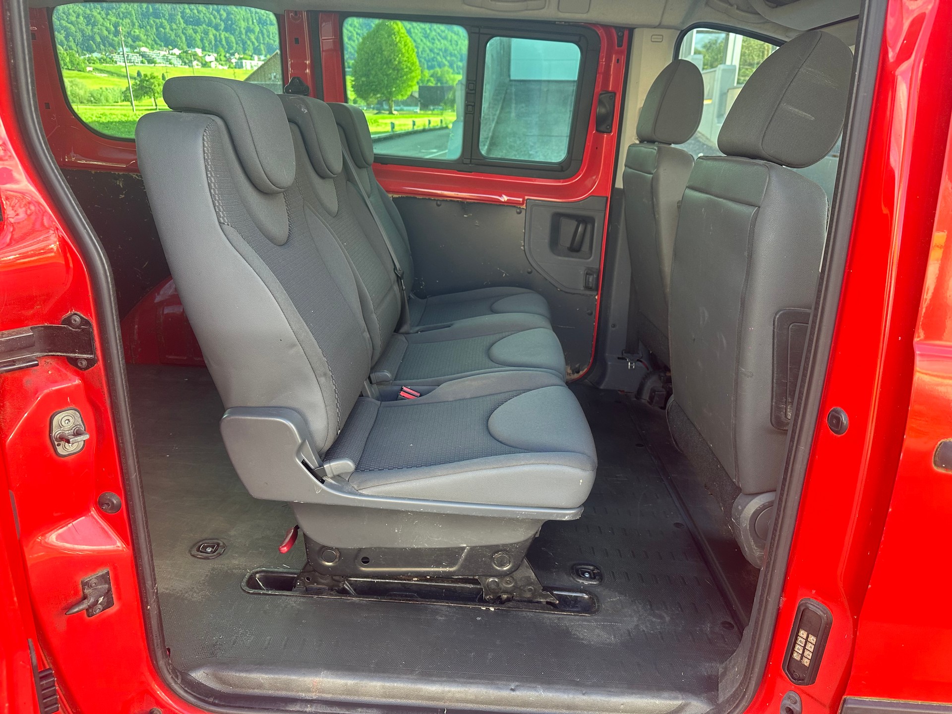 CITROEN Jumpy 1.6 HDi L1H1-image-13