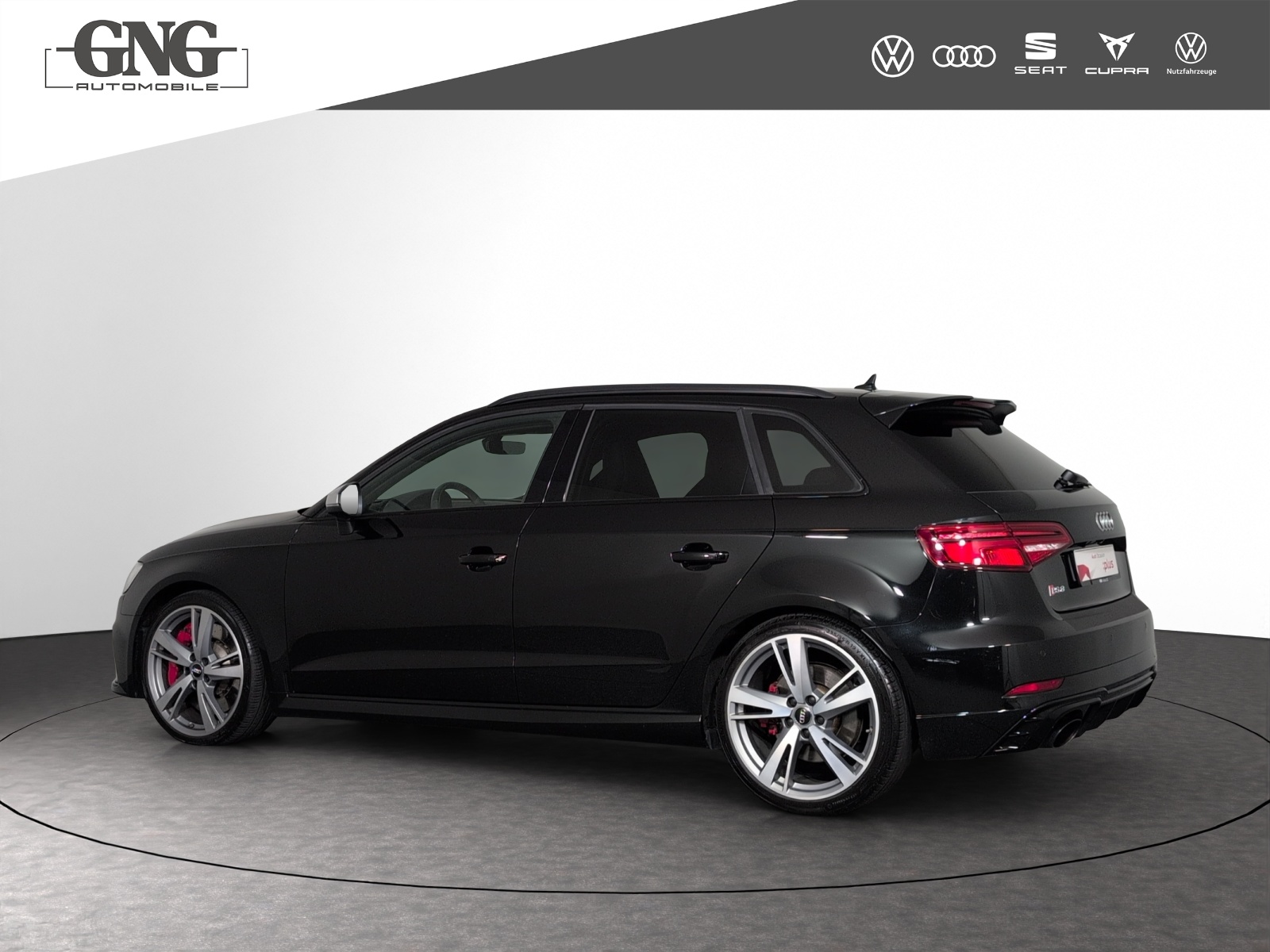 AUDI RS3 Sportback 2.5 TSI quattro S-tronic-showroom-element-1