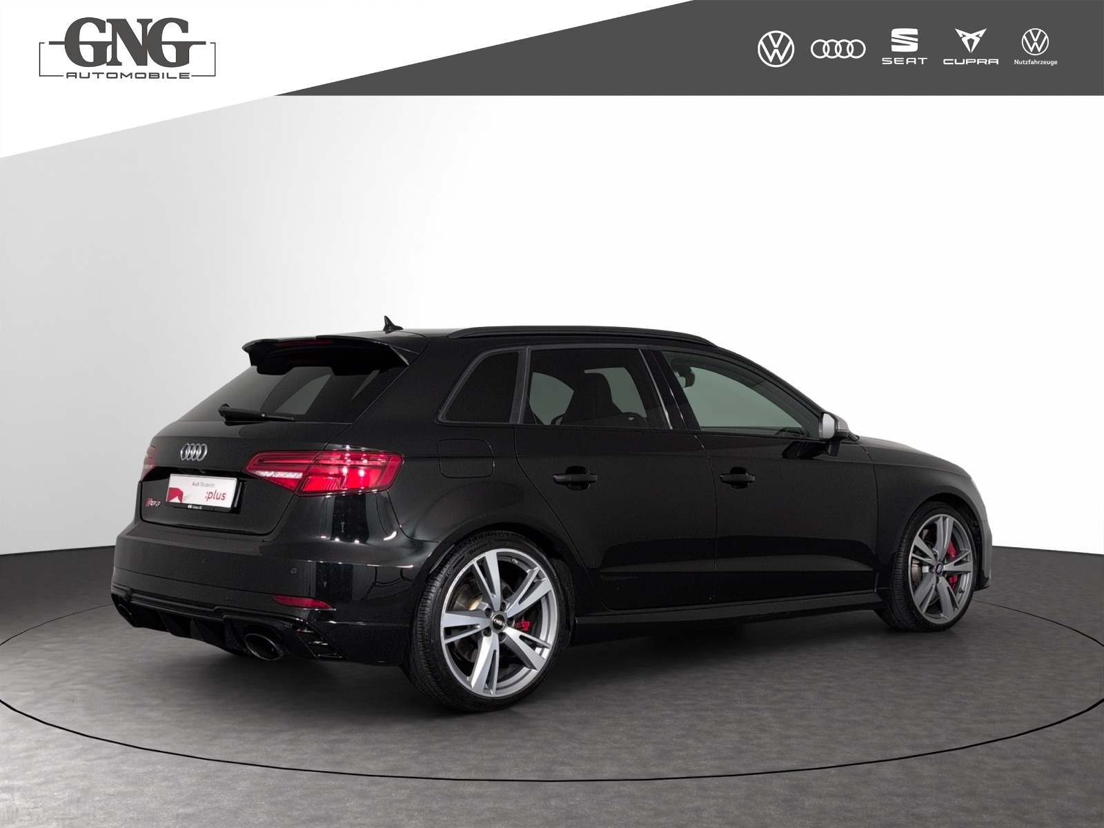 AUDI RS3 Sportback 2.5 TSI quattro S-tronic-image-2