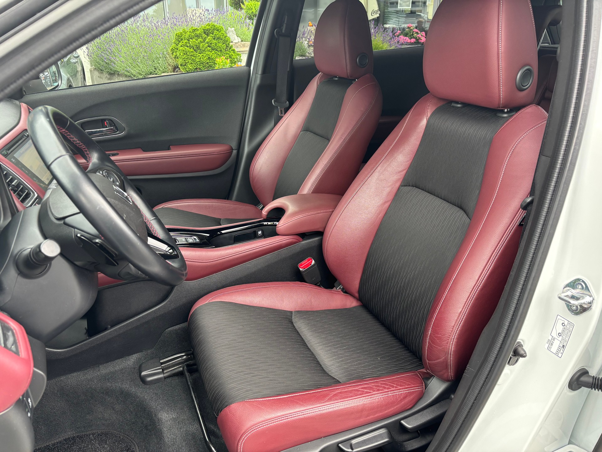 HONDA HR-V 1.5i-VTEC Turbo CVT-image-10