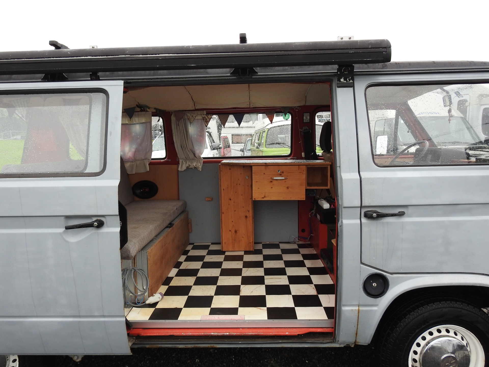 VW Typ 2-image-13