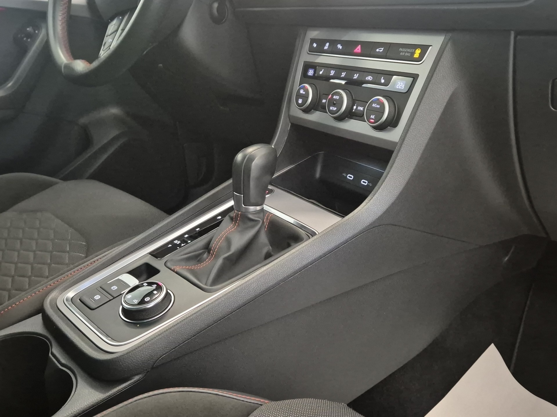 SEAT Ateca 2.0 TSI Hola FR 4Drive DSG, FACELIFT-MODELL-image-20
