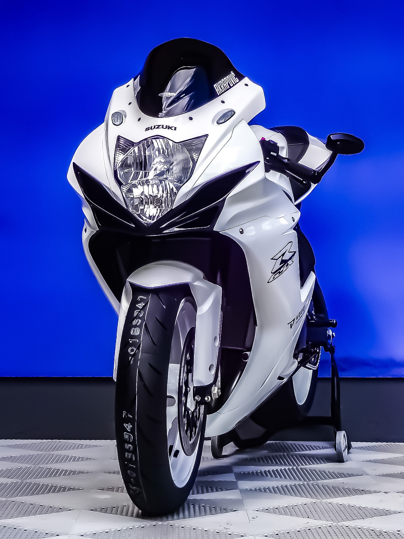 SUZUKI GSX-R 600 L3-image-2