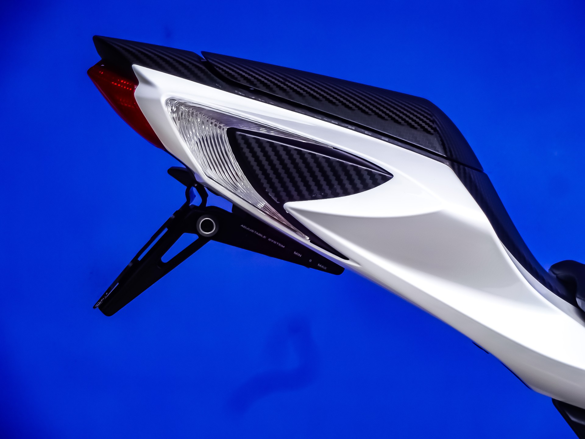 SUZUKI GSX-R 600 L3-image-5
