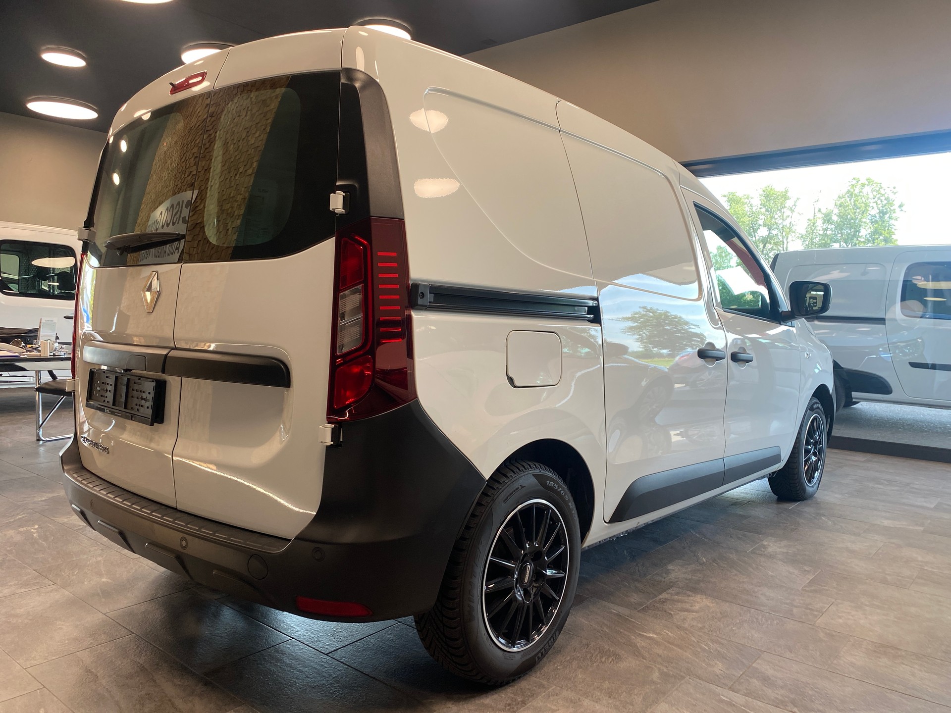 RENAULT Express 1.5 Blue dCi 95 Extra-showroom-element-2