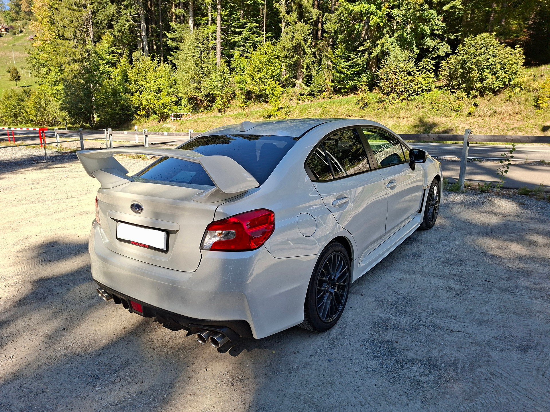 SUBARU WRX STI 2.5 Sport S-image-3