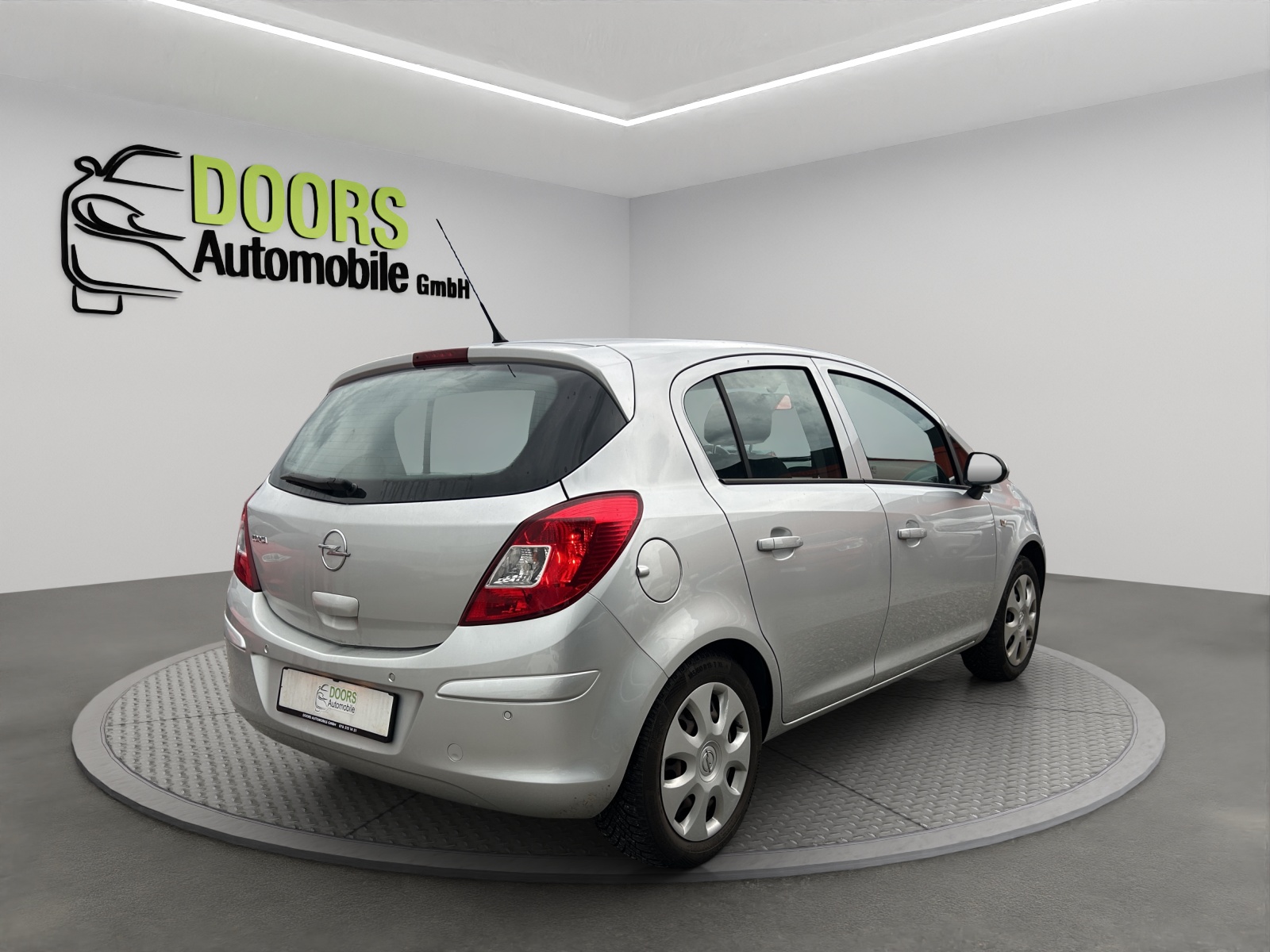 OPEL Corsa 1.4 TP Enjoy-showroom-element-3