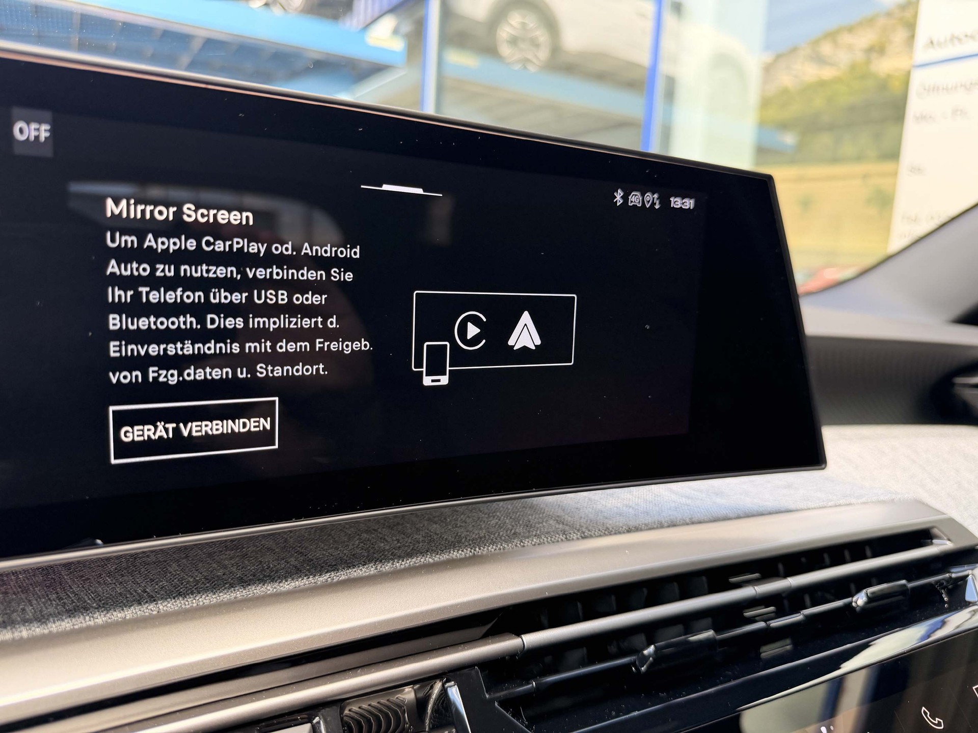 PEUGEOT 5008 e-Allure Premium AWD mit 0.9% Leasing-image-12