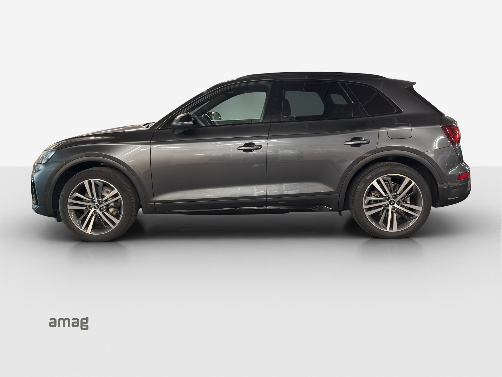 AUDI Q5 50 TFSI e PHEV S line quattro S-tronic-showroom-element-1