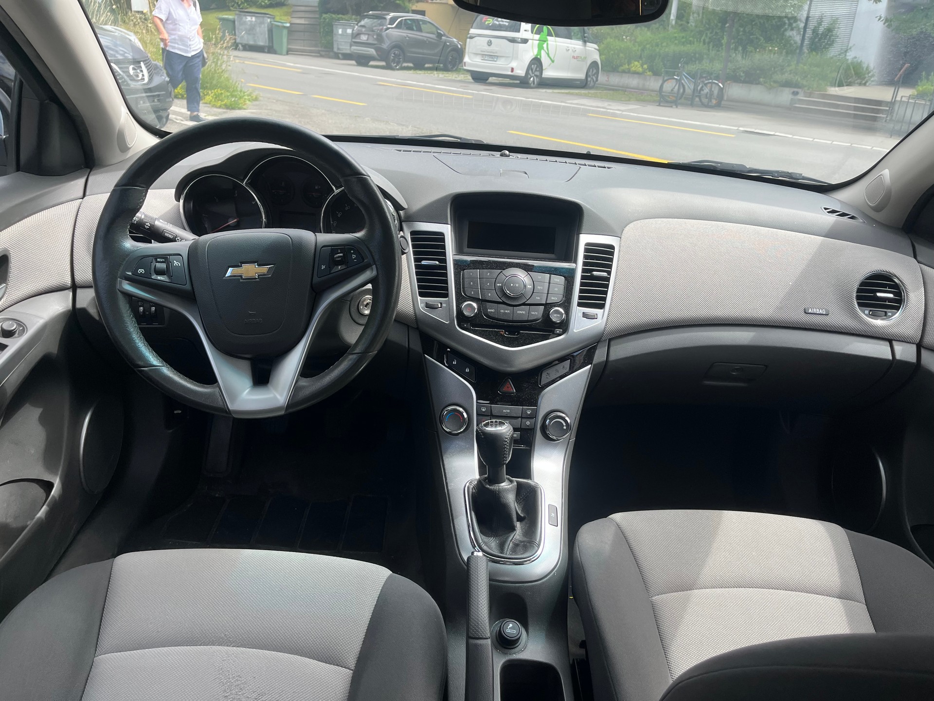 CHEVROLET Cruze 2.0 VCDi LT-image-7