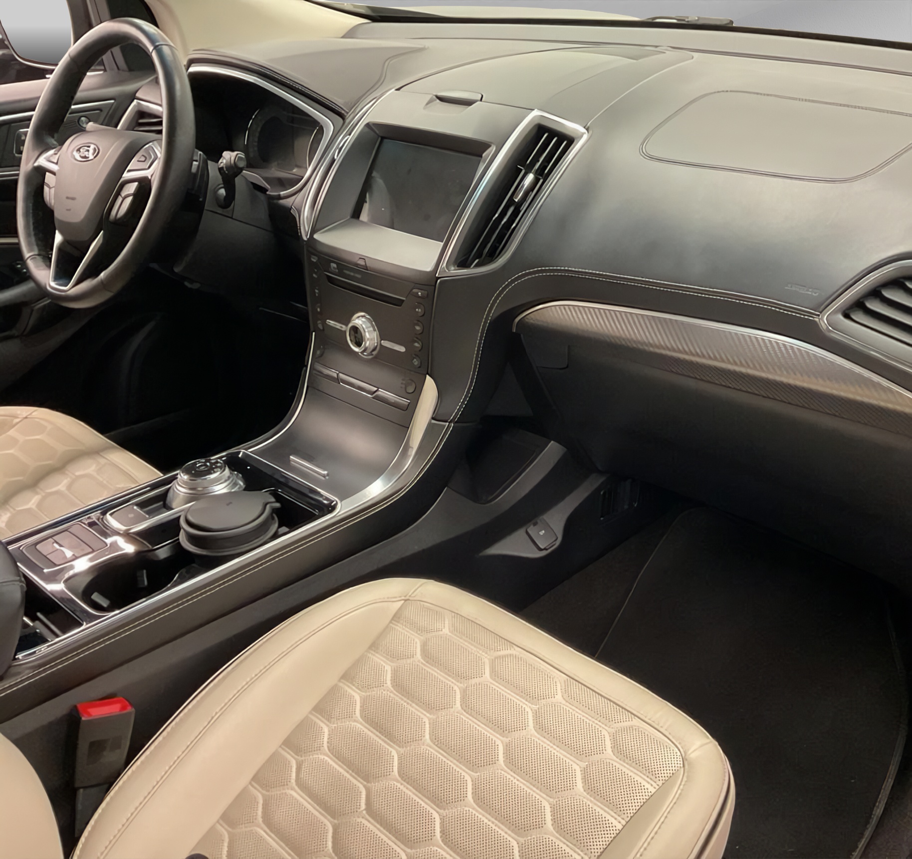 FORD Edge 2.0 EcoBlue Vignale 4WD Automatic-image-9