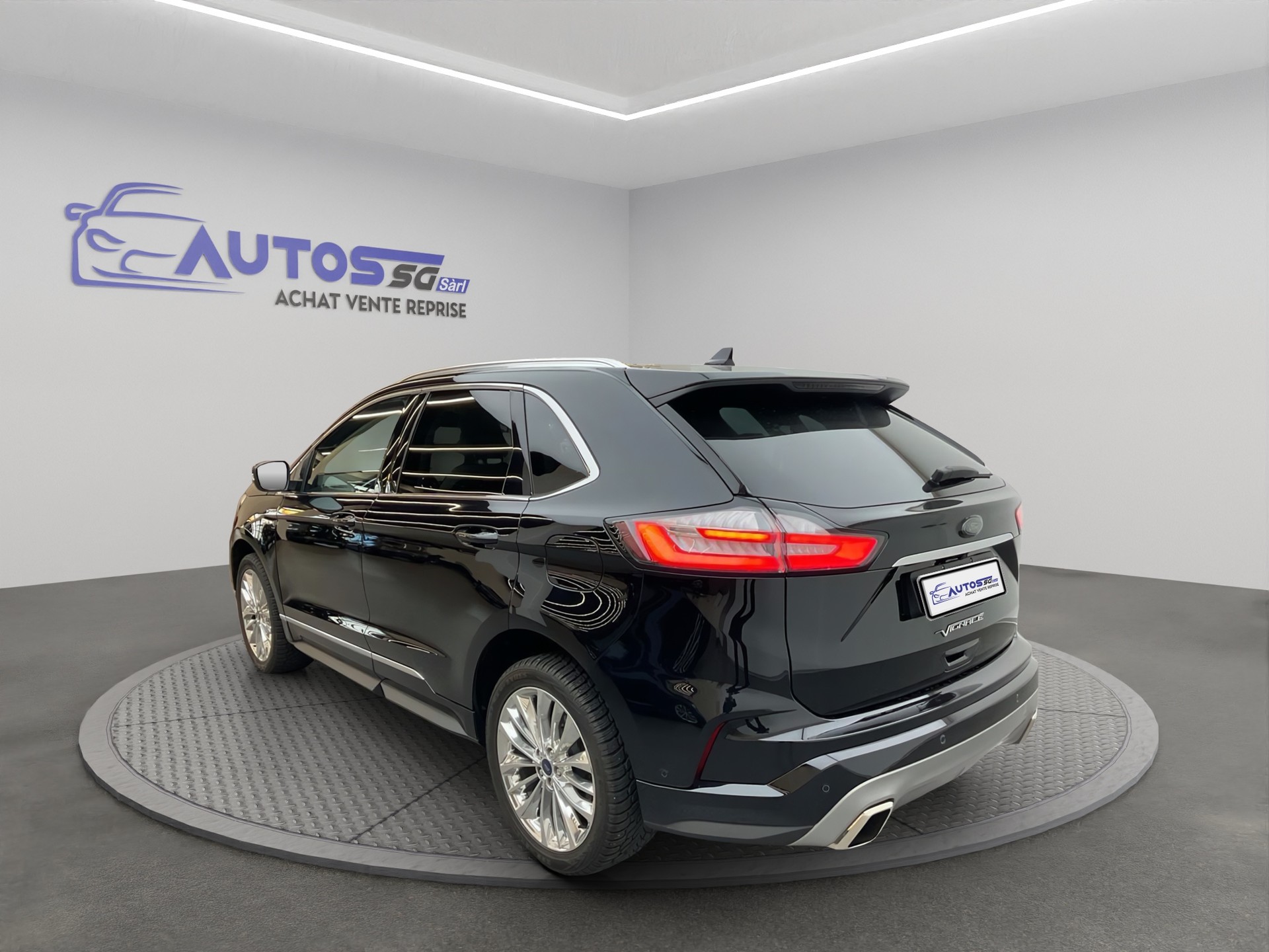 FORD Edge 2.0 EcoBlue Vignale 4WD Automatic-image-3