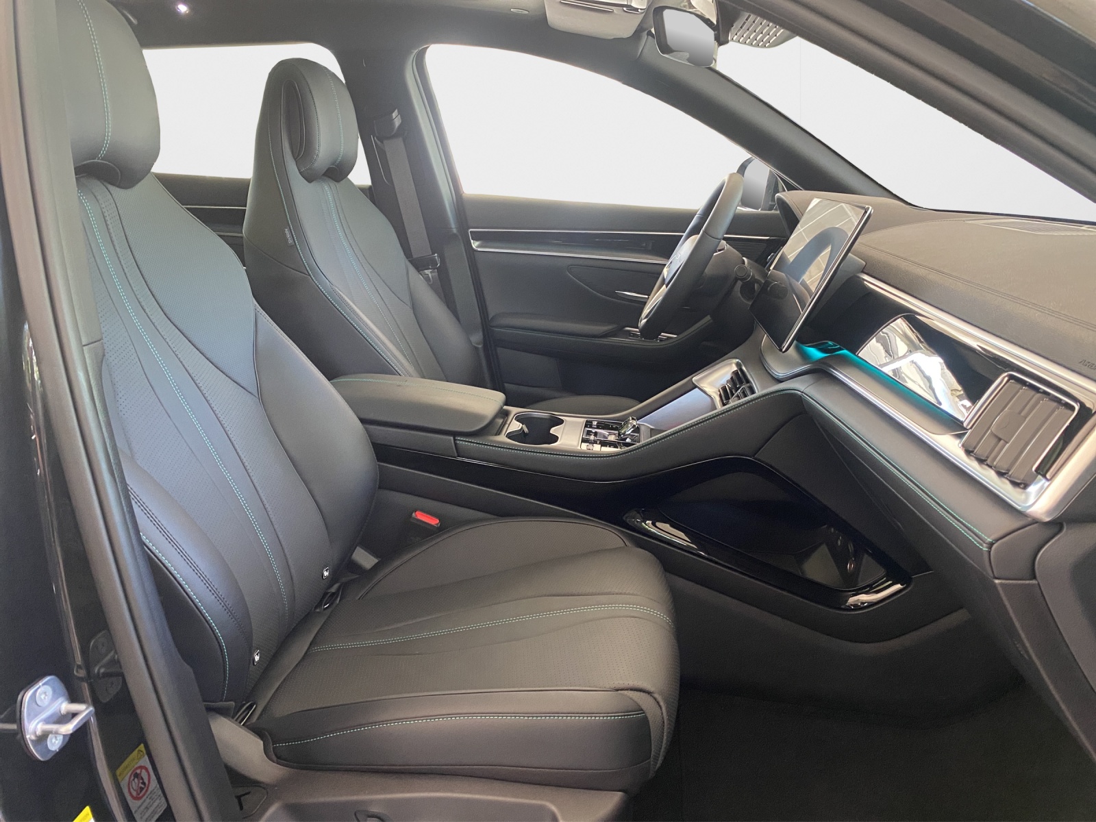 BYD Seal U DM-i Comfort-image-13