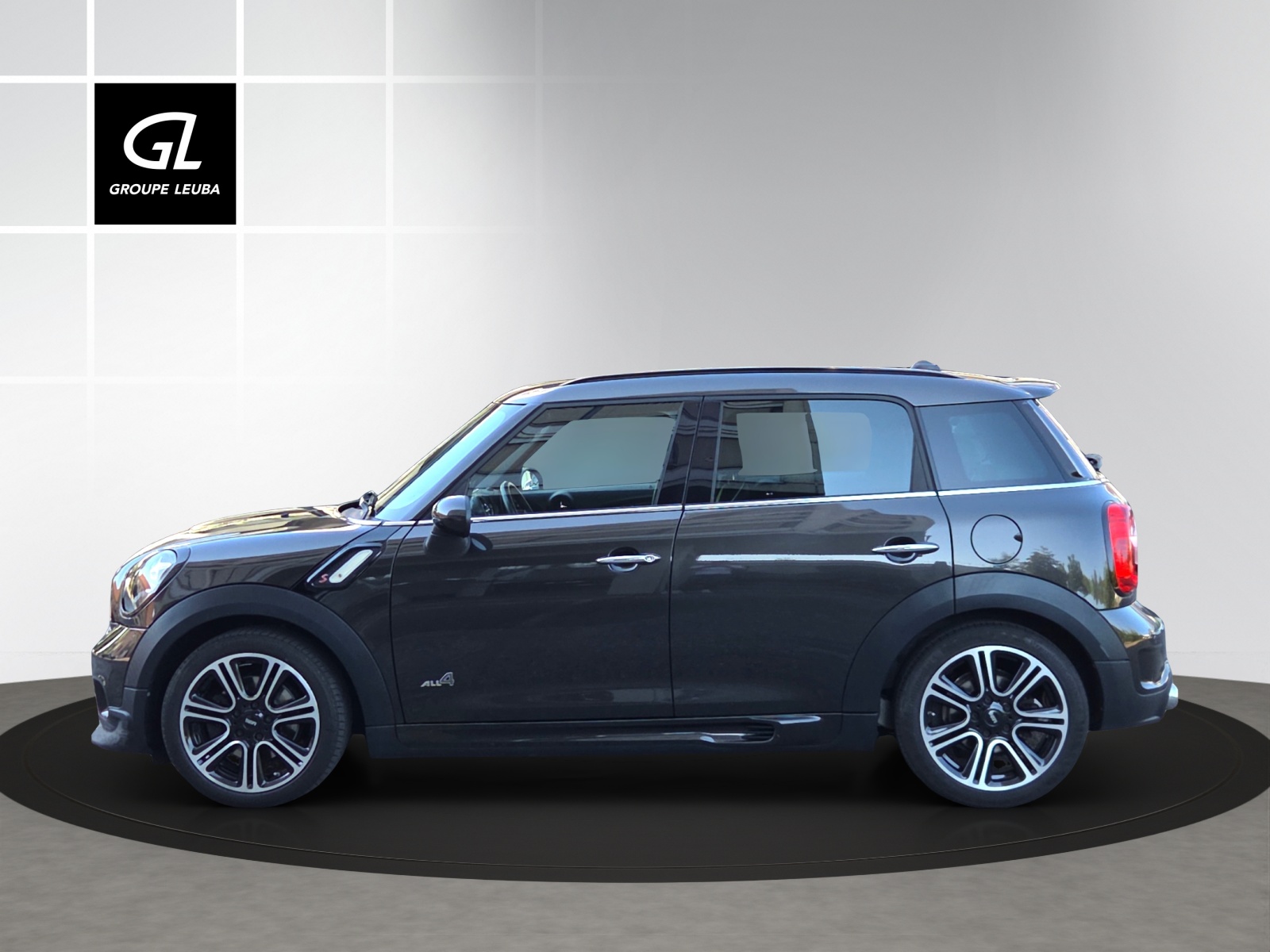 MINI Countryman Cooper S ALL4 Steptronic-showroom-element-2