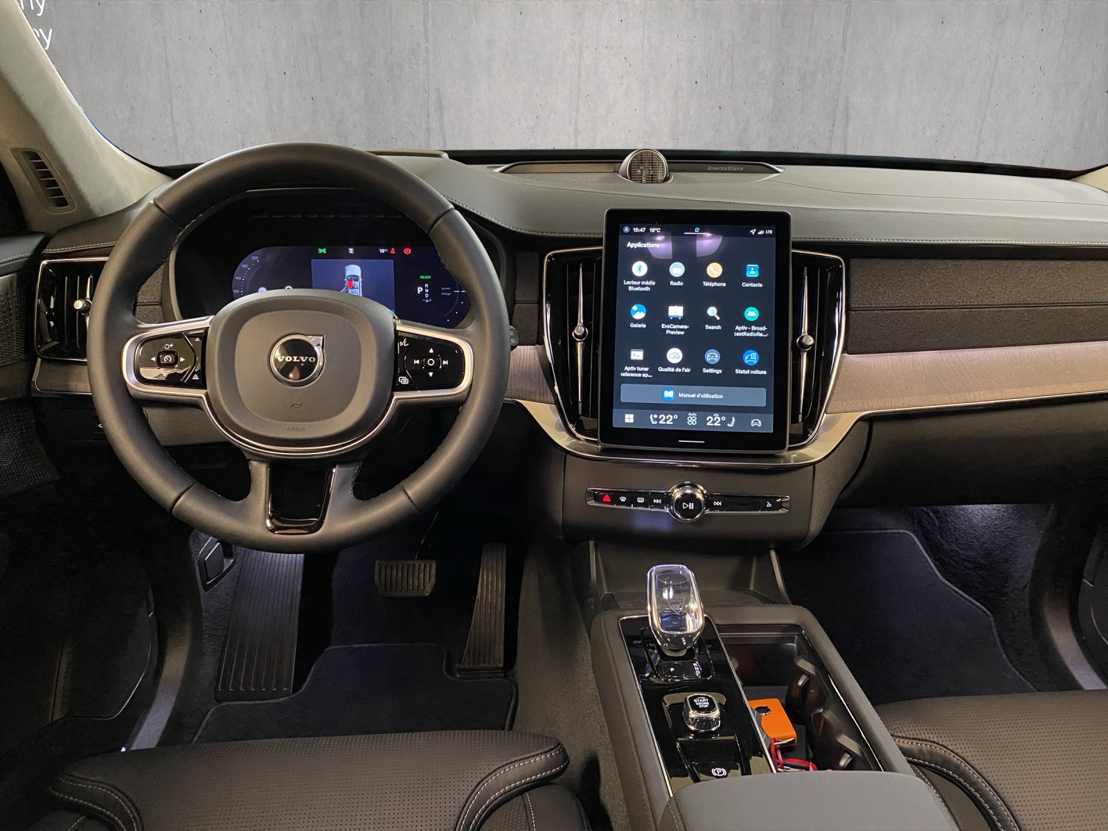 VOLVO XC90 T8 eAWD PluginHybrid Ultra Dark Xclusive Geartronic-image-12