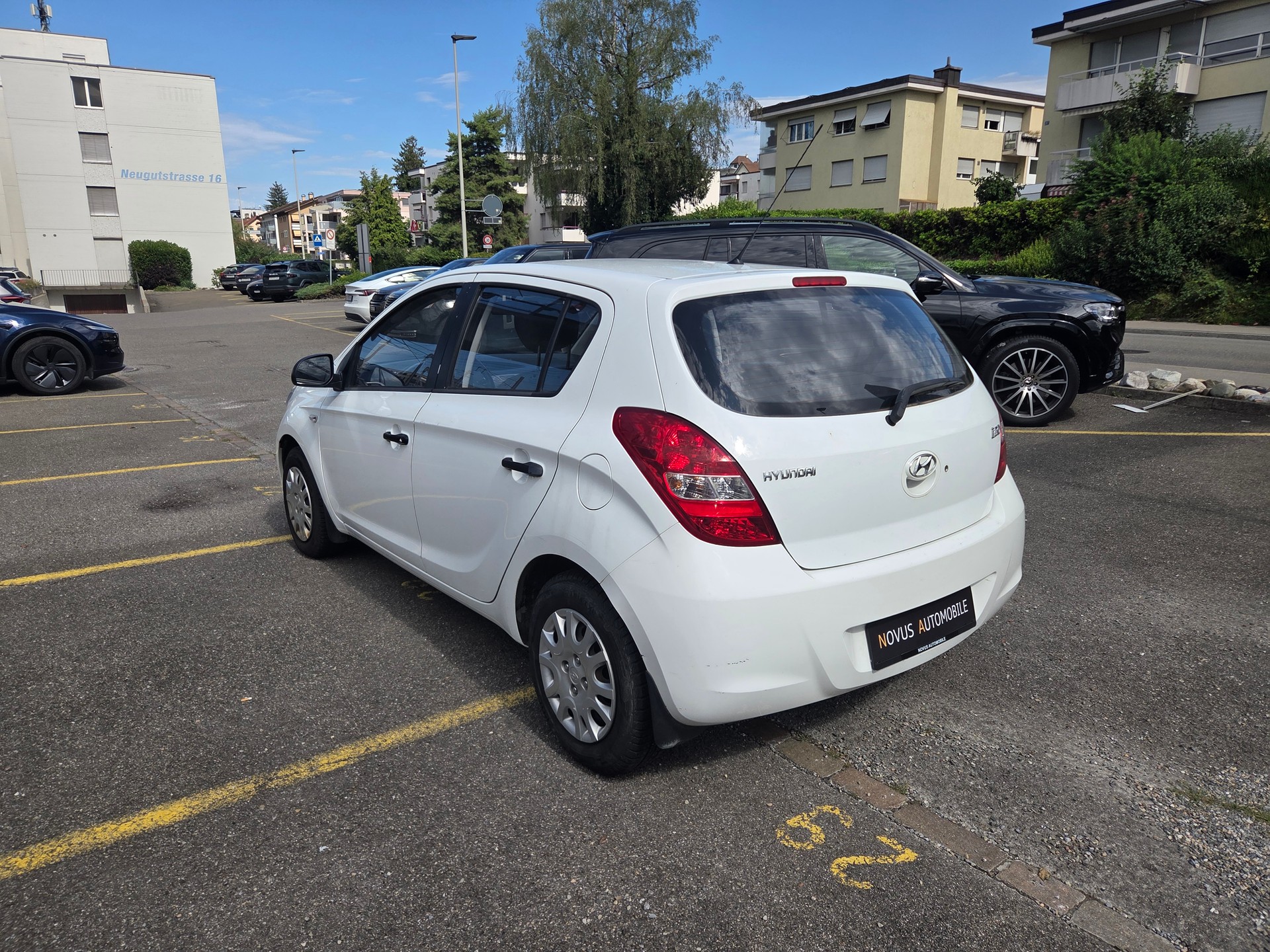 HYUNDAI i20 1.2 Comfort-showroom-element-2