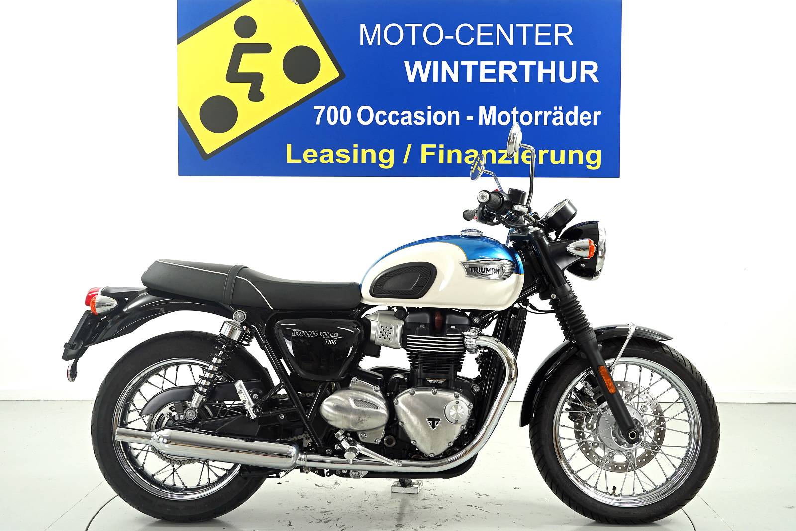 TRIUMPH Bonneville 900i T100 ABS-image-0