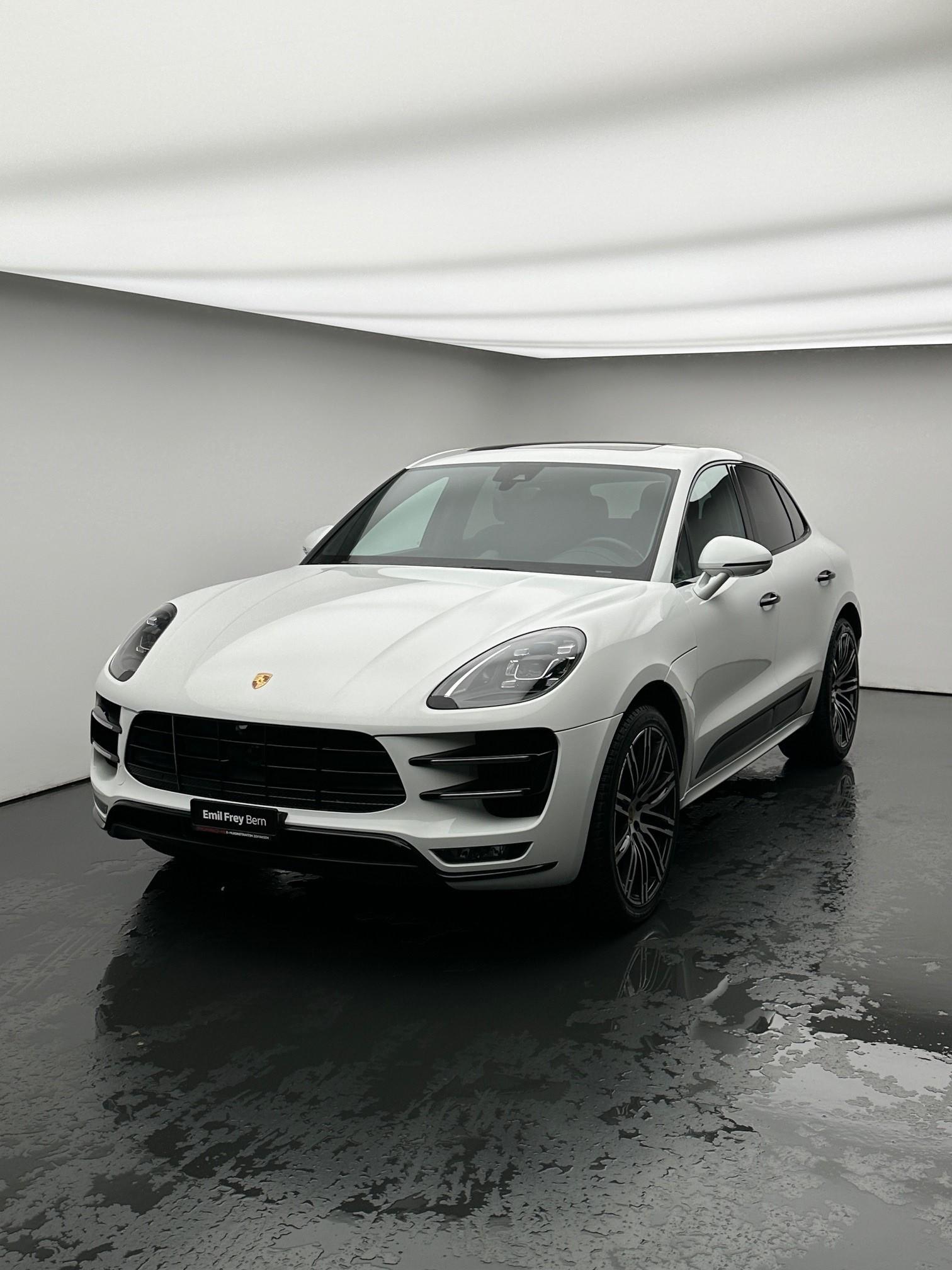 PORSCHE Macan 3.6 V6 Turbo Performance