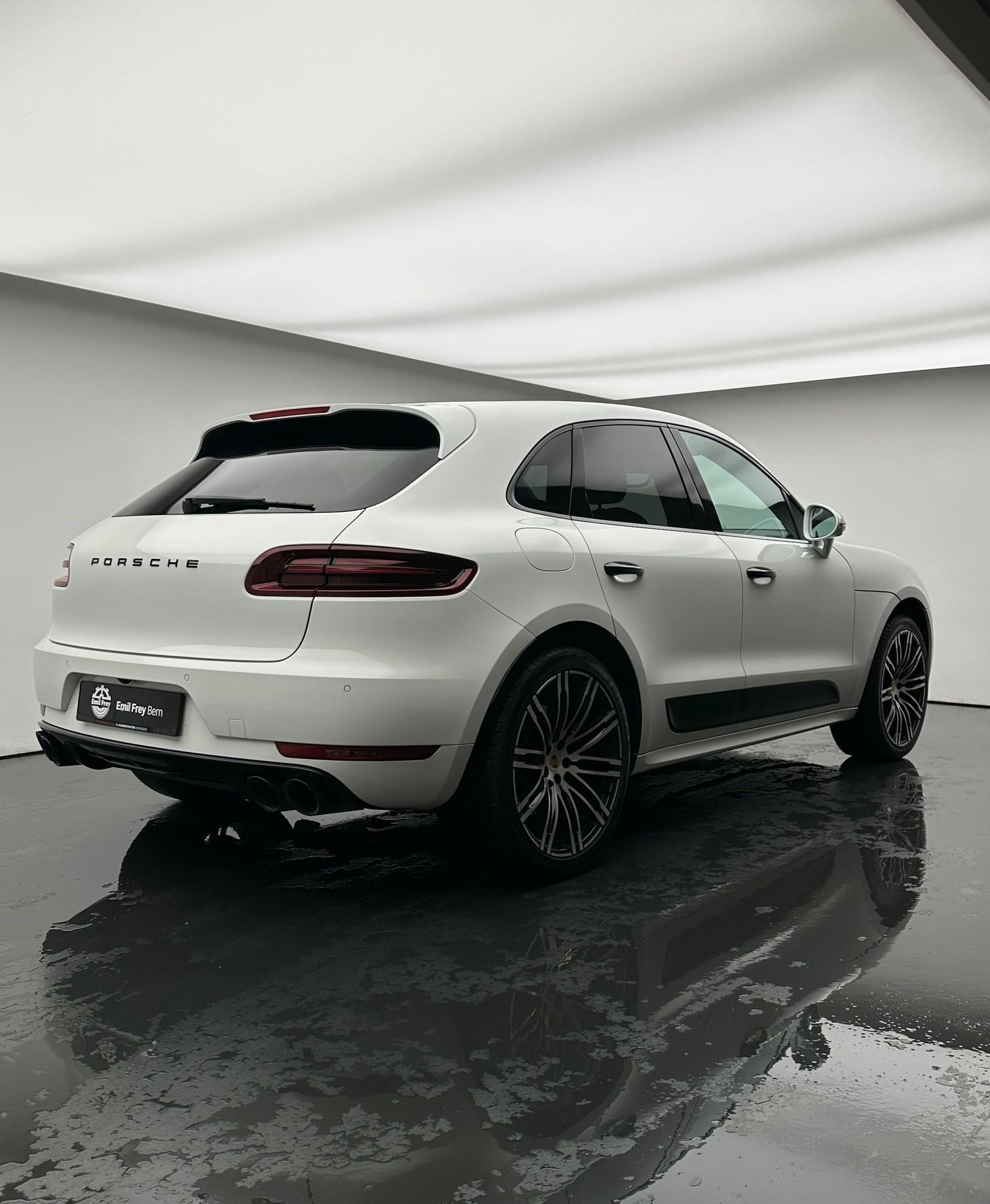PORSCHE Macan 3.6 V6 Turbo Performance-showroom-element-2