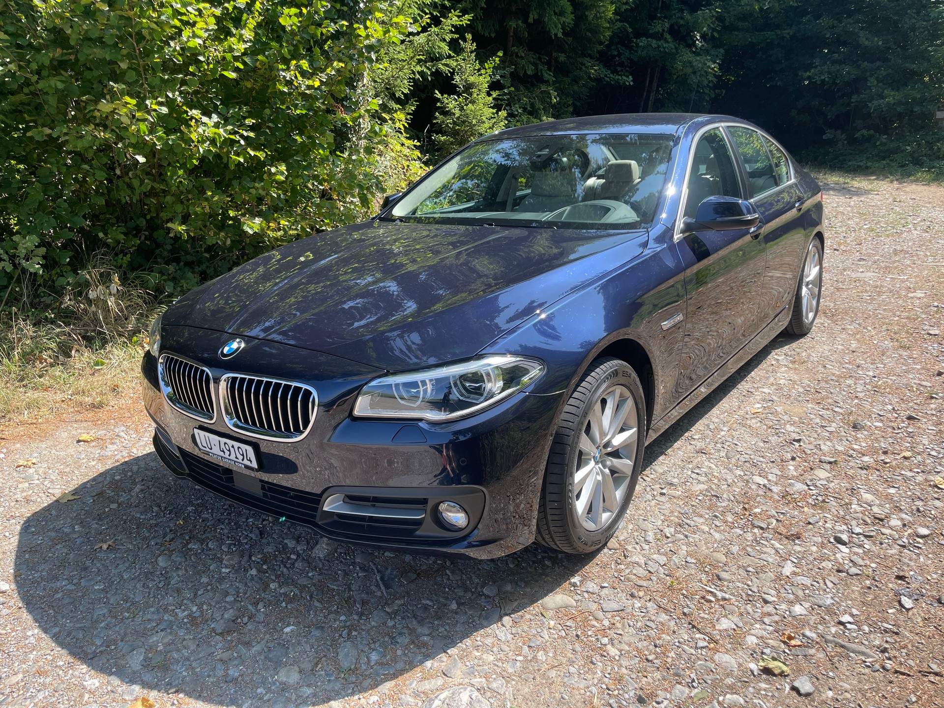BMW 528i xDrive SAG