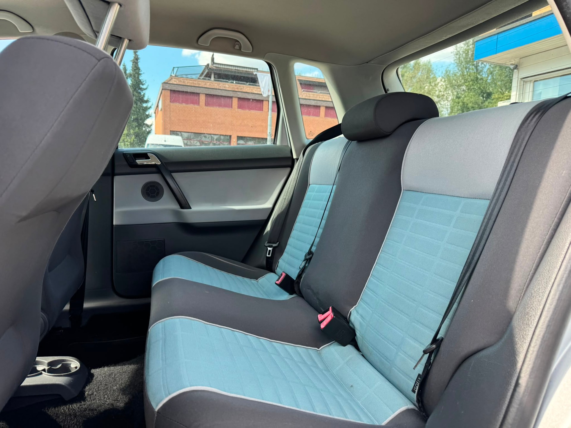 VW Polo 1.4 TDI Blue Motion-image-8