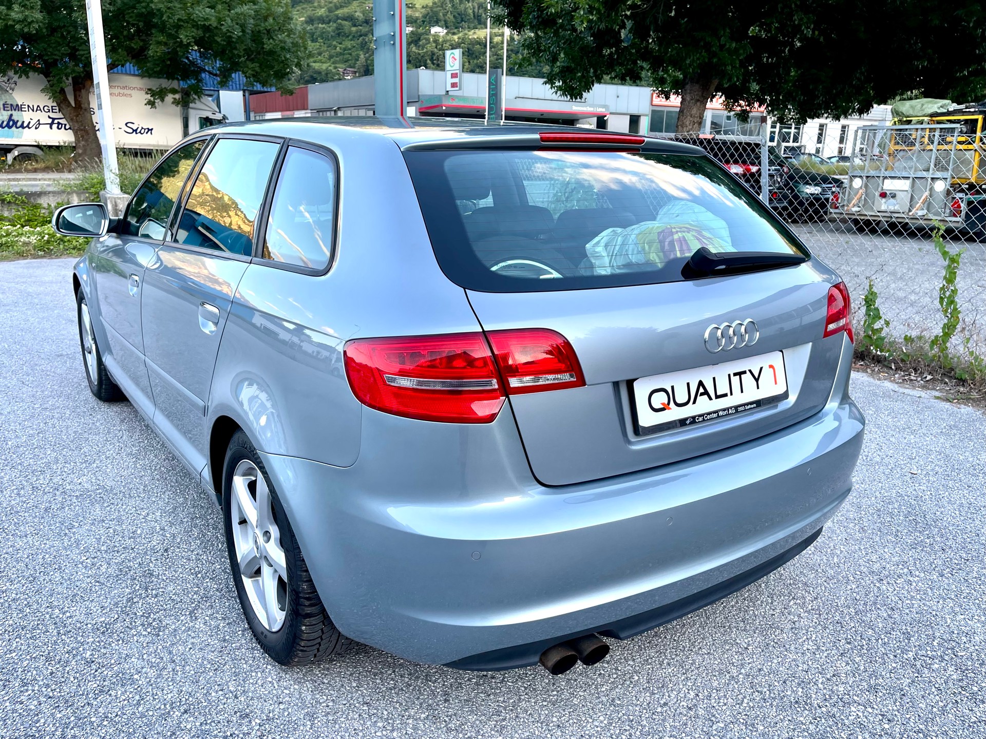 AUDI A3 Sportback 2.0 TFSI Ambition S-tronic-image-16