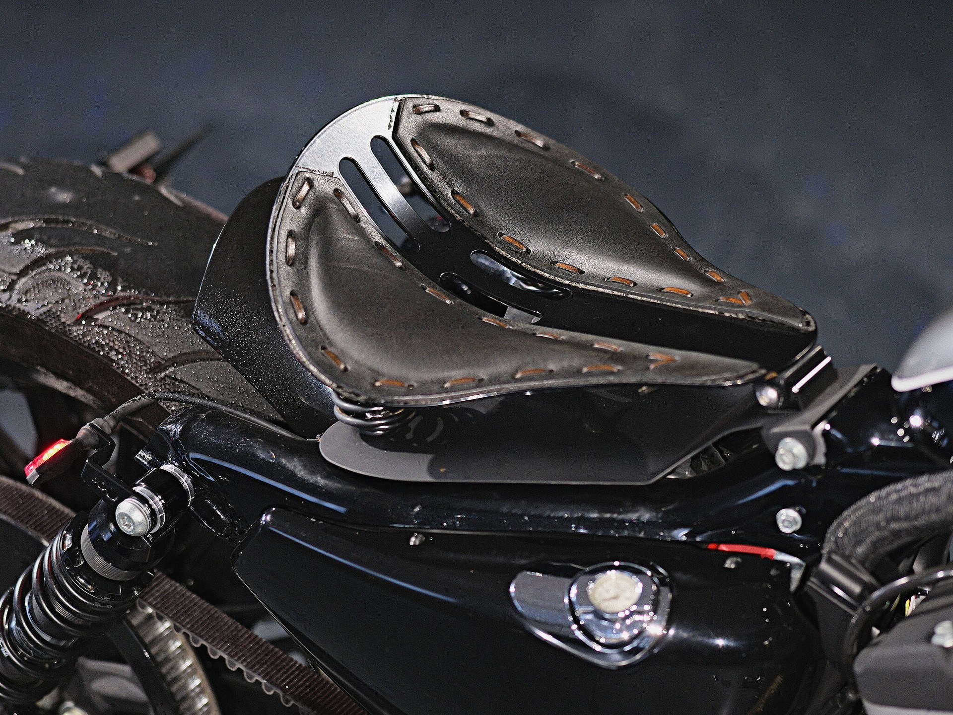 HARLEY-DAVIDSON XL 1200 R Sportster Roadster Injection-image-13