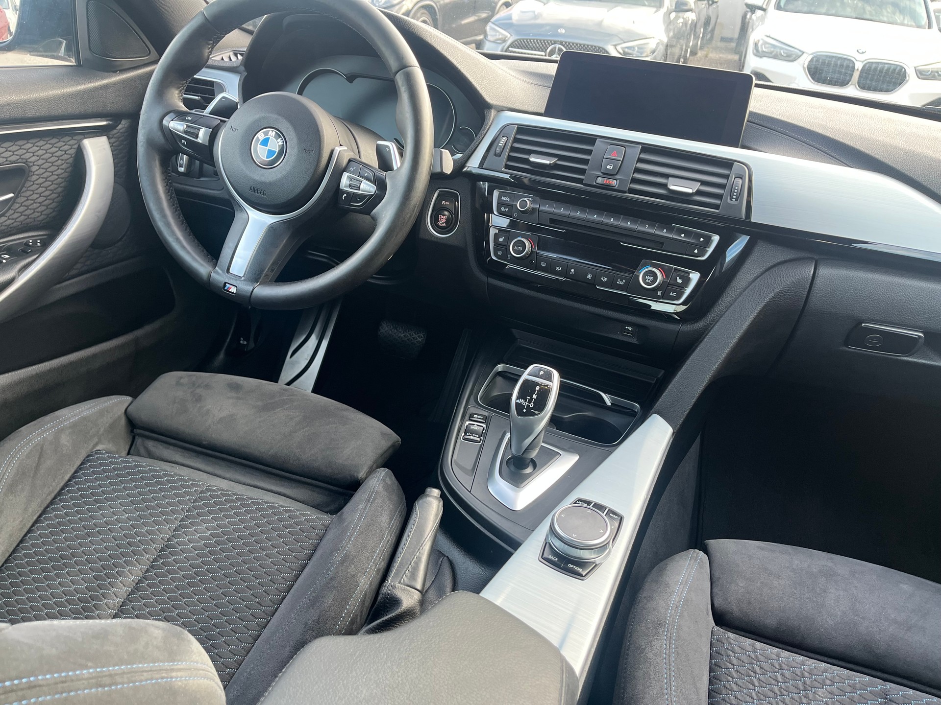 BMW 430i Gran Coupé xDrive M Sport Steptronic-image-12
