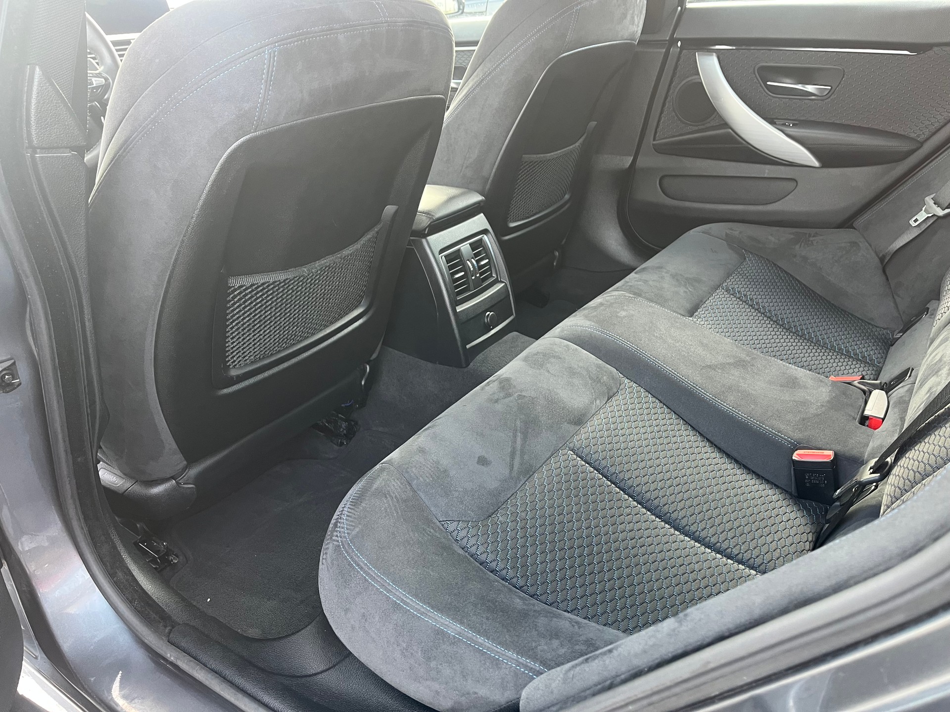 BMW 430i Gran Coupé xDrive M Sport Steptronic-image-14