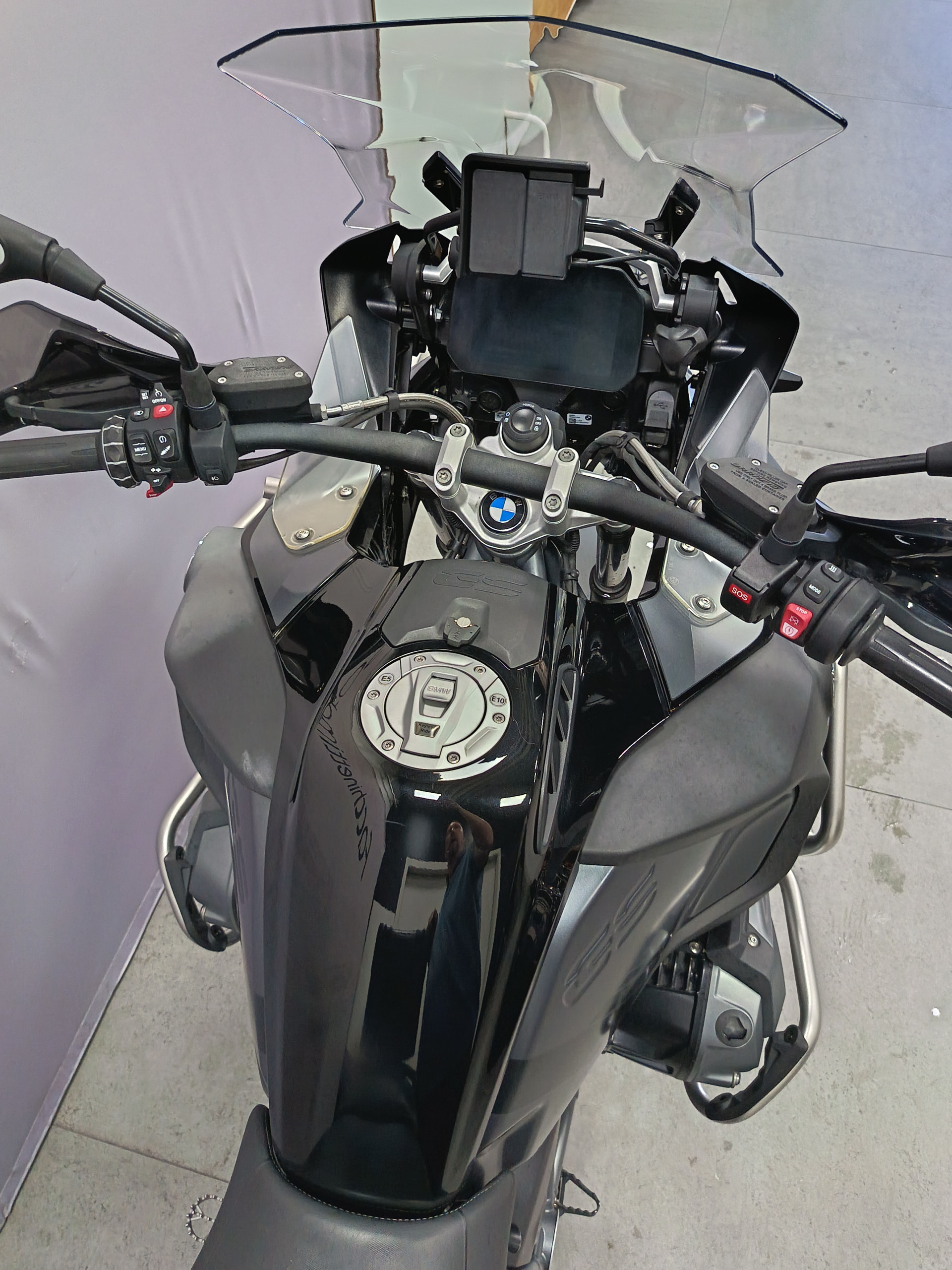 BMW R 1250 GS Adventure Triple Black-image-4