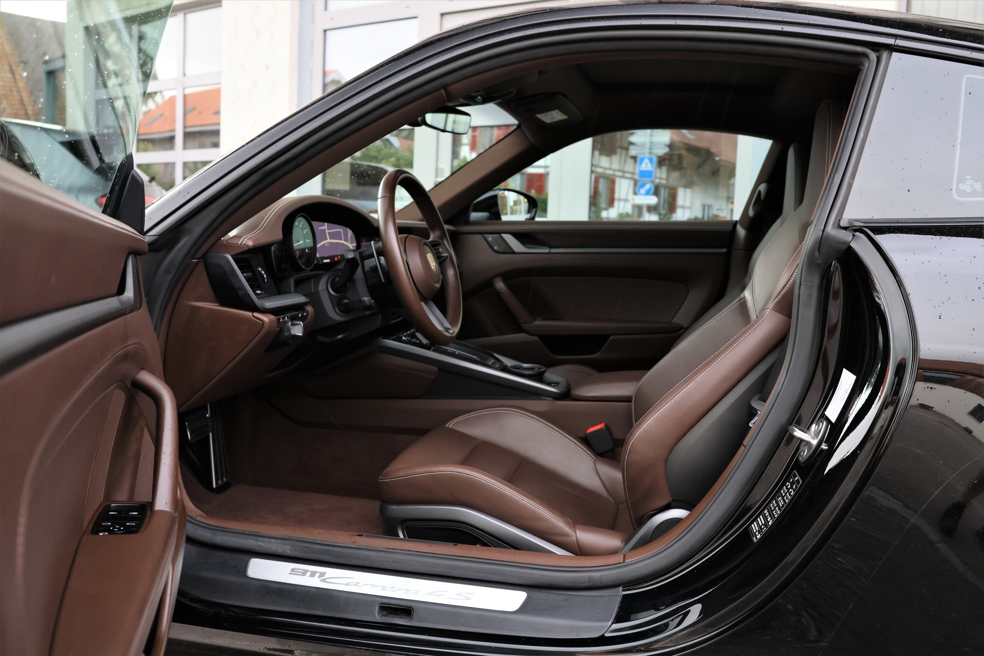 PORSCHE 911 Carrera 4S PDK (CH) *Approved bis 10/2028*-image-9
