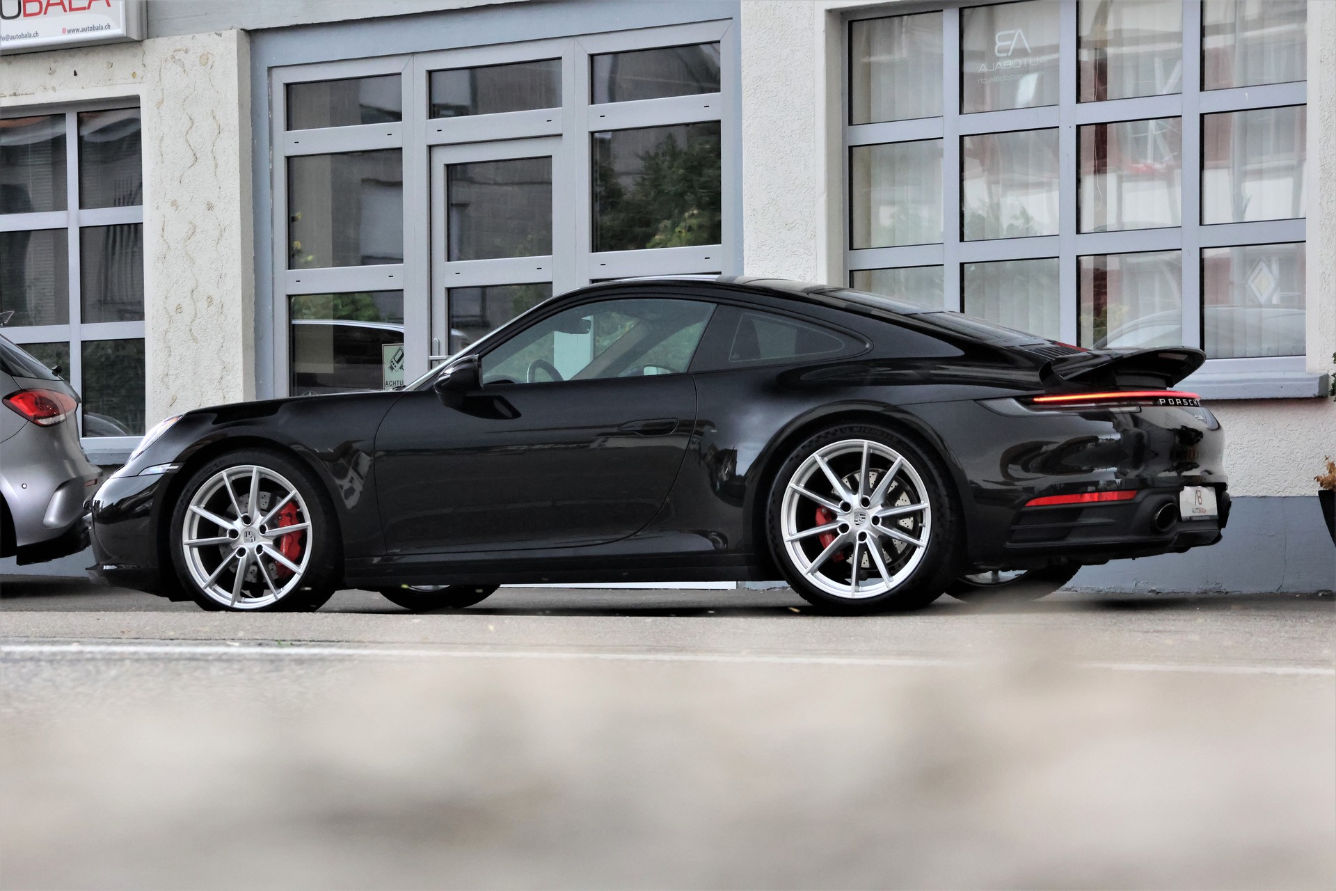 PORSCHE 911 Carrera 4S PDK (CH) *Approved bis 10/2028*-showroom-element-3
