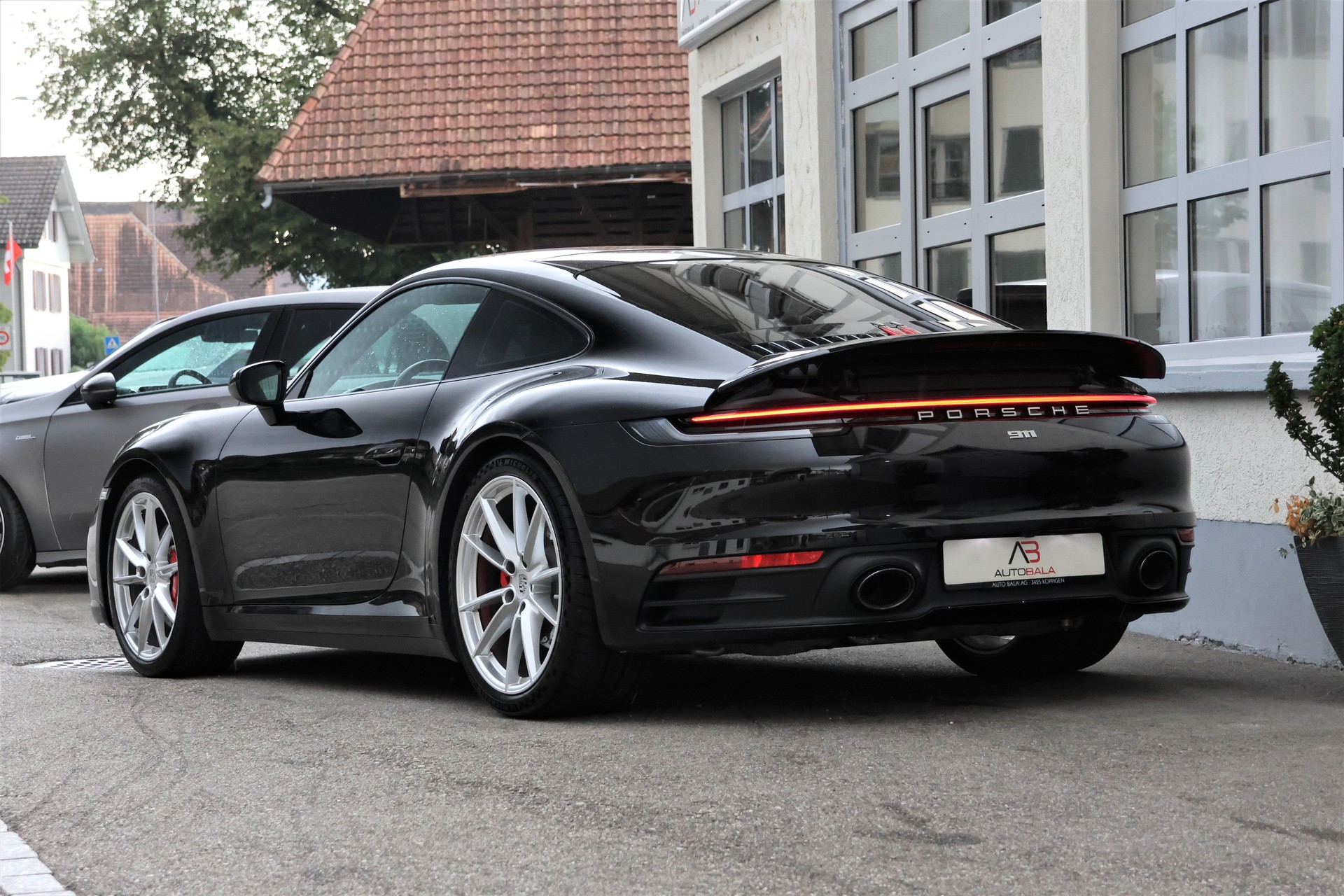 PORSCHE 911 Carrera 4S PDK (CH) *Approved bis 10/2028*-showroom-element-2