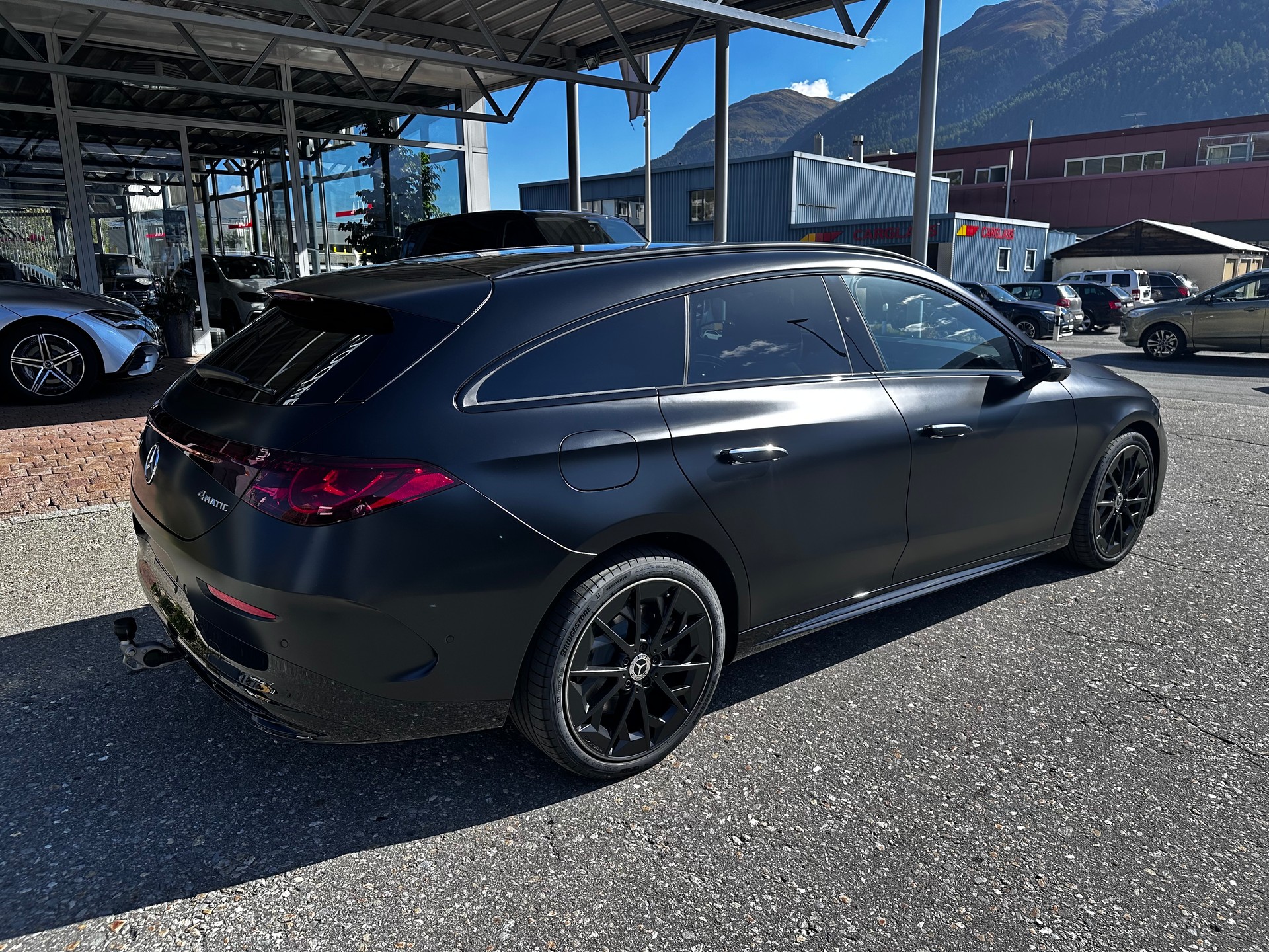 MERCEDES-BENZ CLA 350 EQ 4matic Shooting Brake-image-8