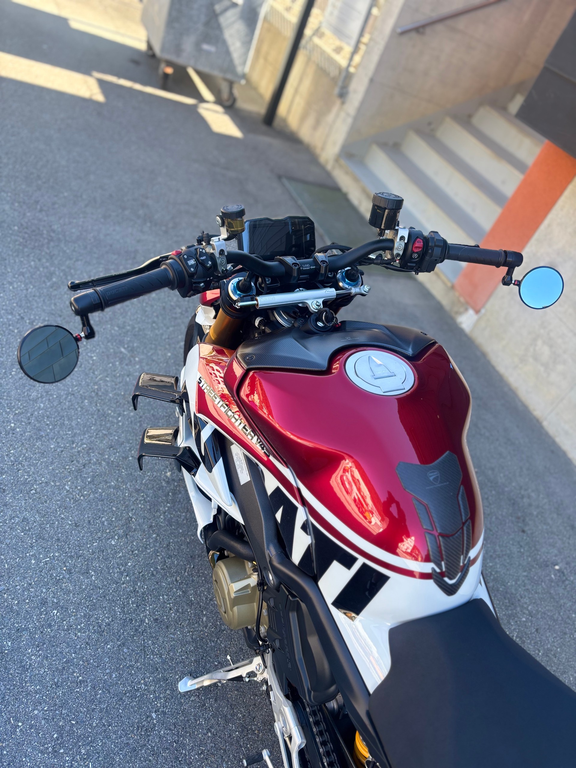 DUCATI Streetfighter V4 S-image-3