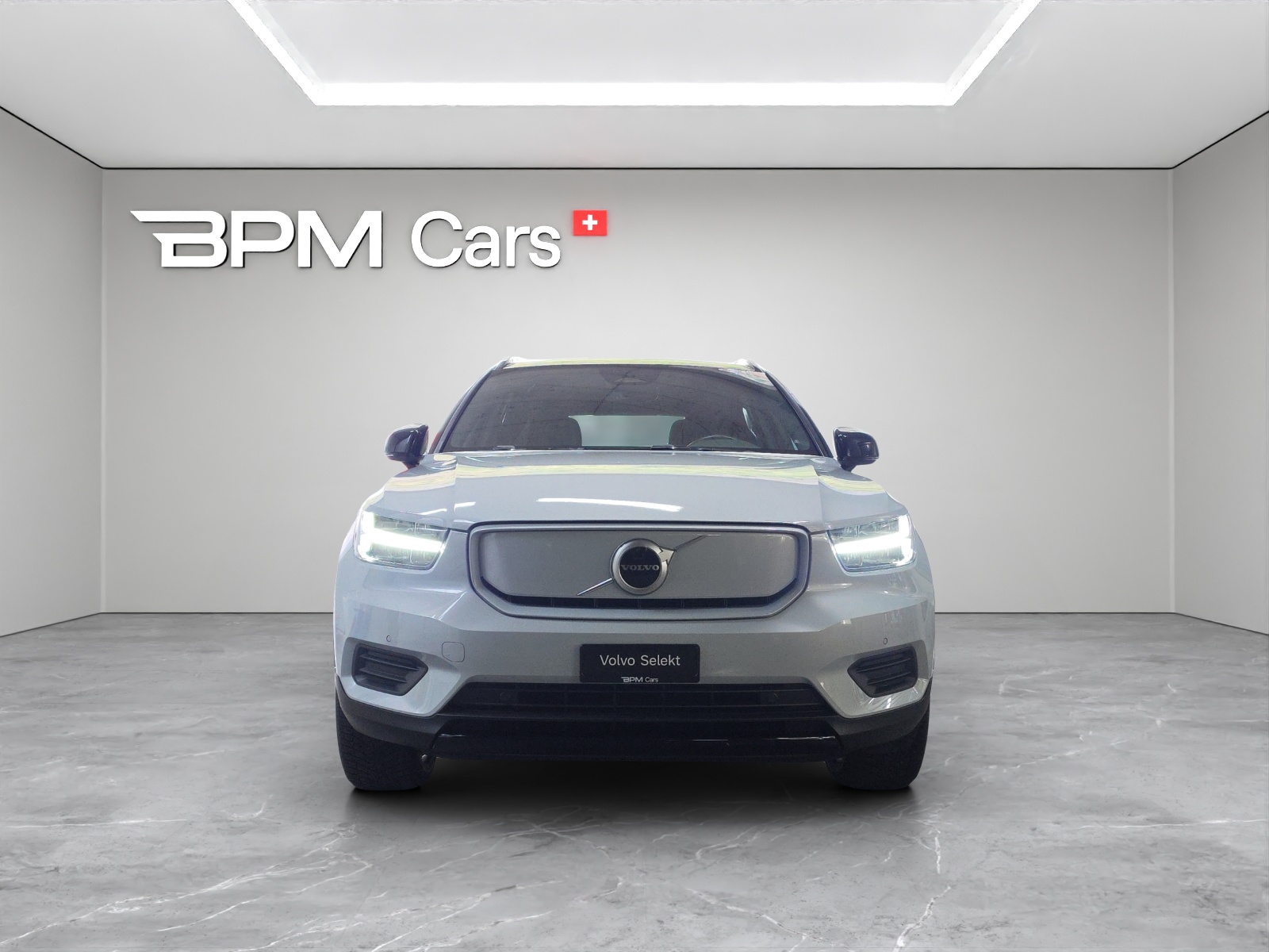 VOLVO XC40 P8 Twin Plus AWD-showroom-element-1