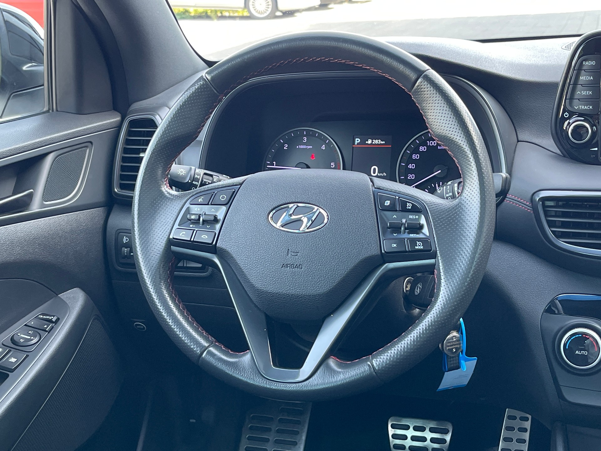 HYUNDAI Tucson 2.0 CRDI N-Line 4WD Automatic-image-8