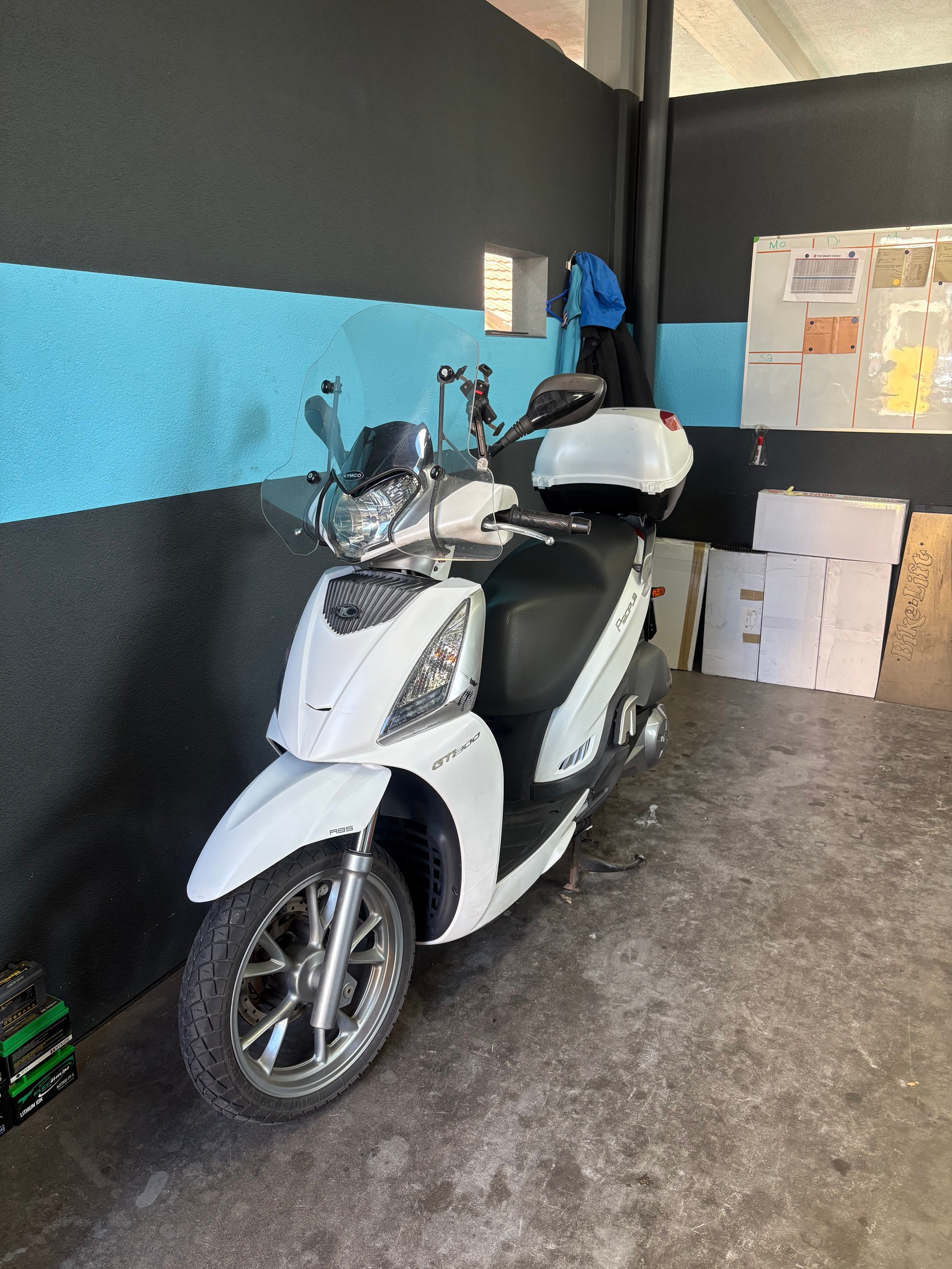 KYMCO People GTI 300 injection ABS-image-4