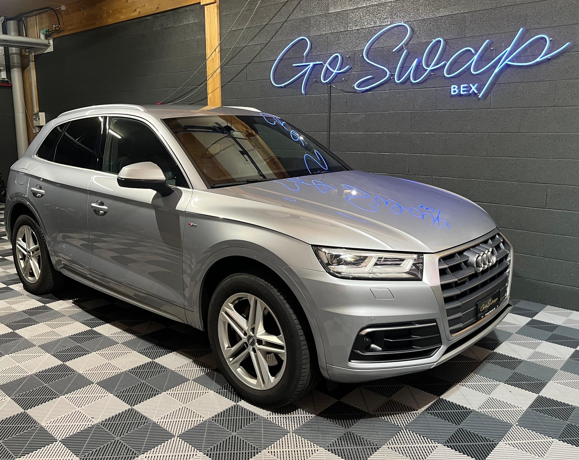 AUDI Q5 2.0 TDI sport quattro S-tronic