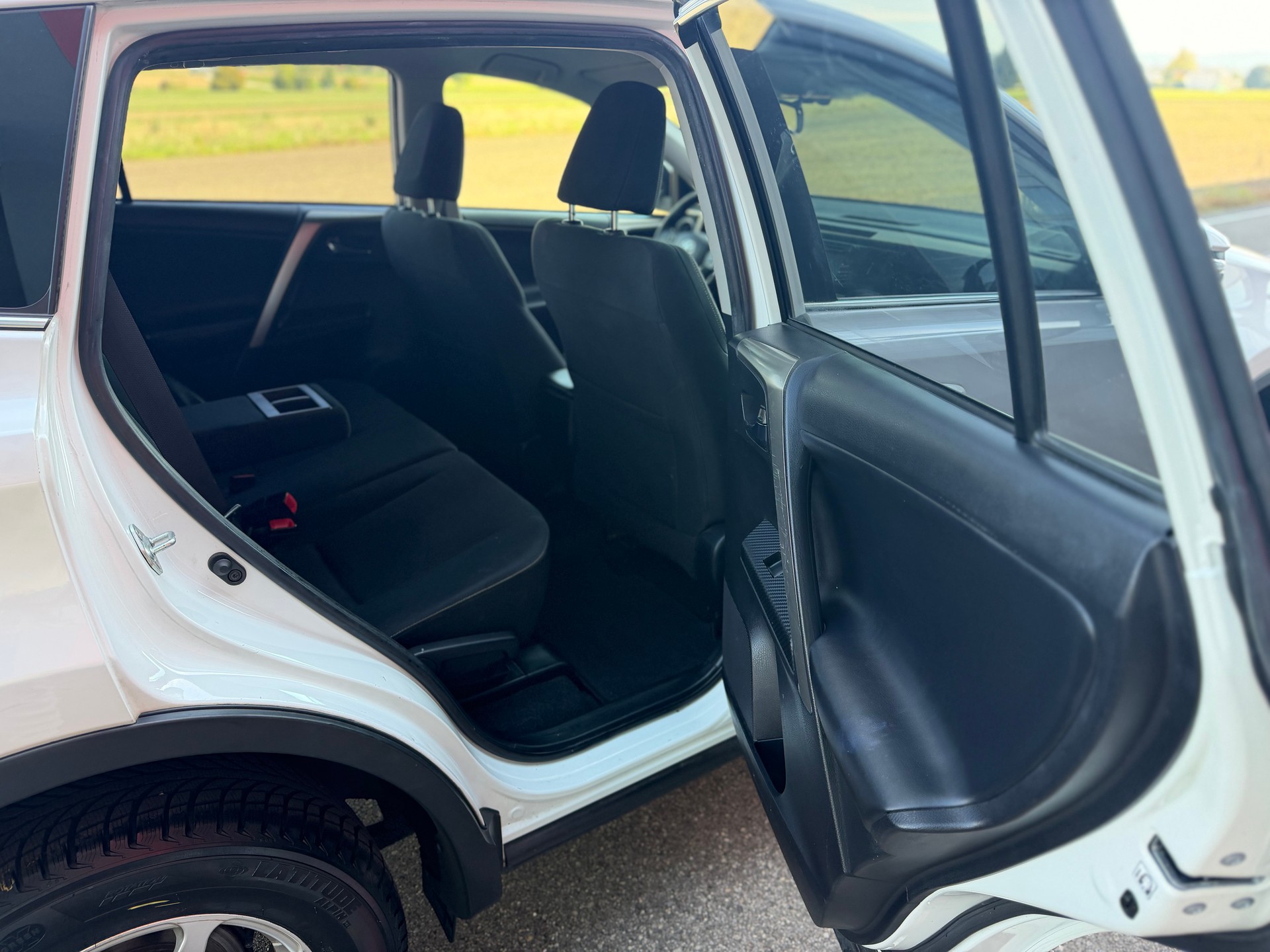 TOYOTA RAV-4 2.0 16V Style Multidrive S-image-9
