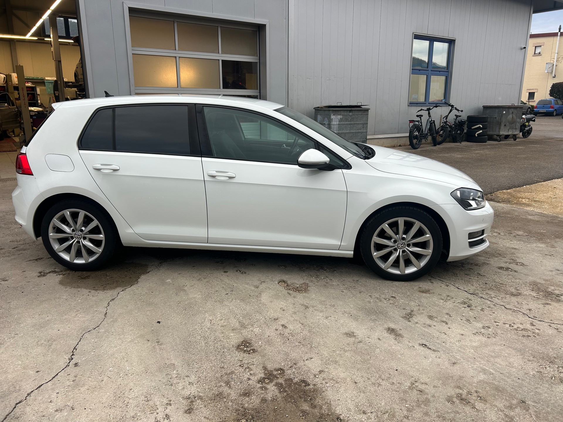 VW Golf 1.4 TSI Highline-image-2