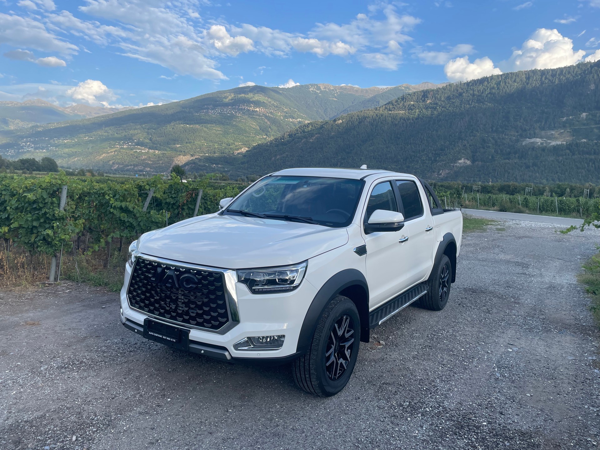 JAC T8 Pro-image-1