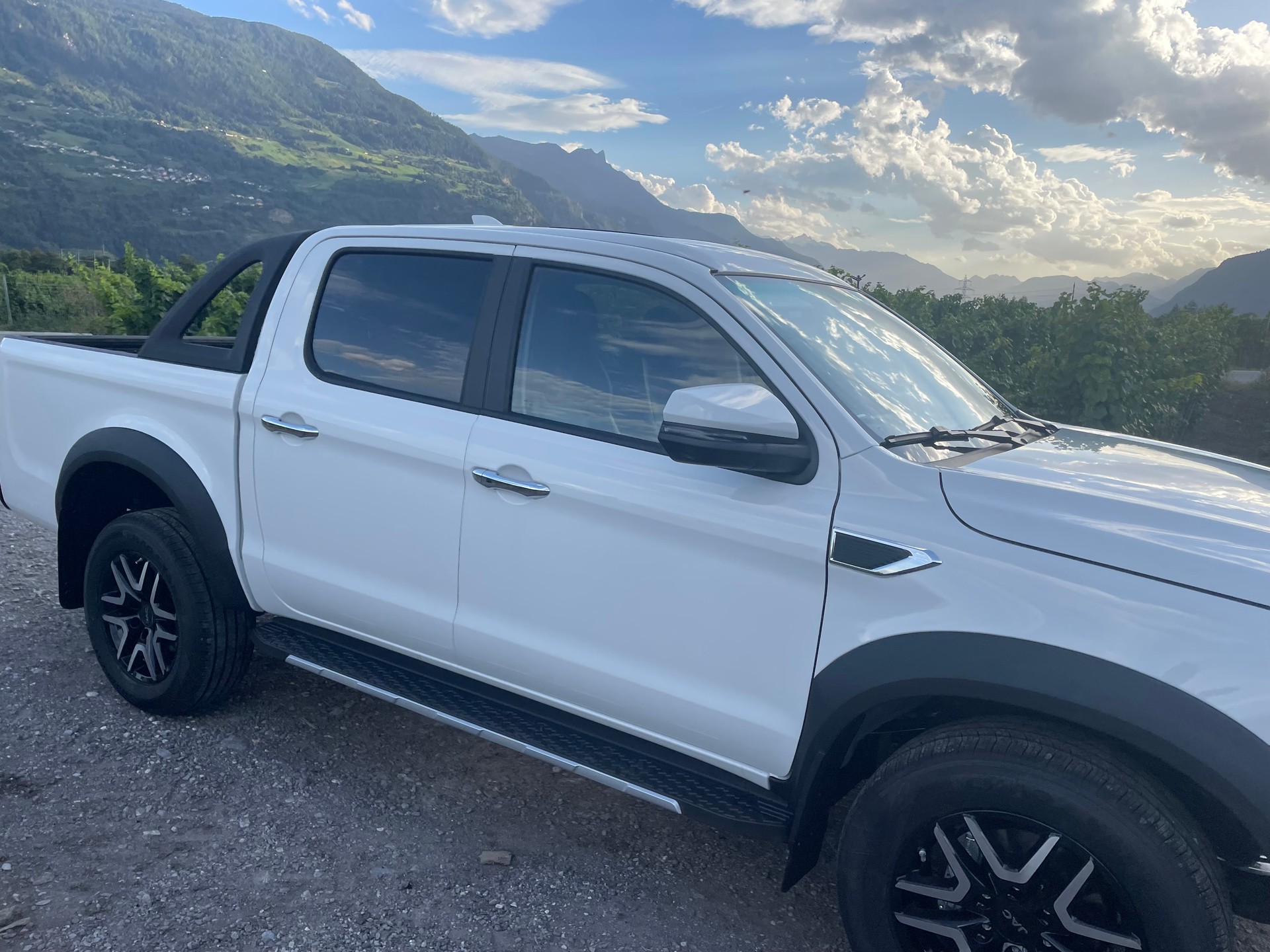 JAC T8 Pro-image-4