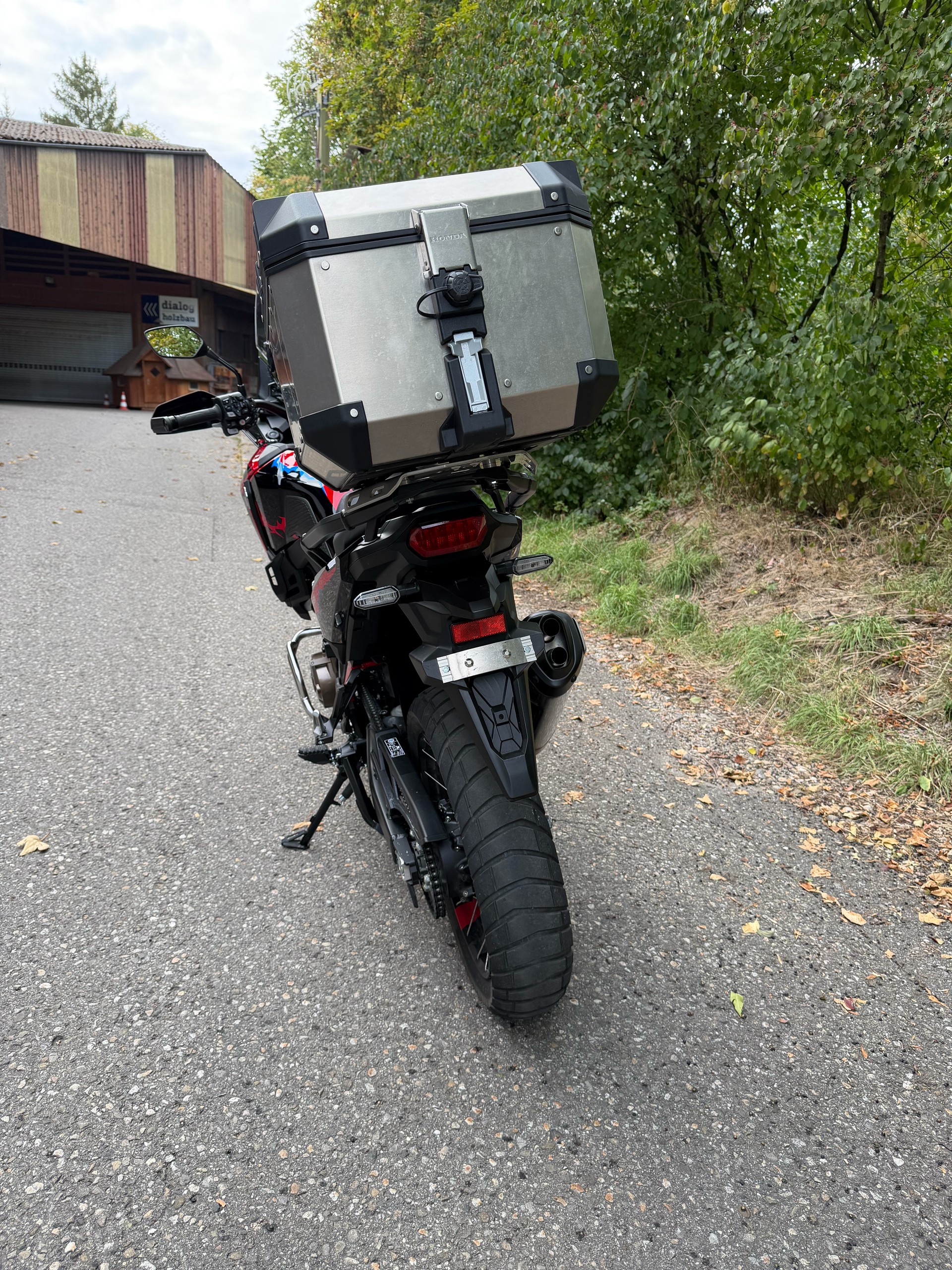 HONDA CRF 1100 DCT Africa Twin-image-7