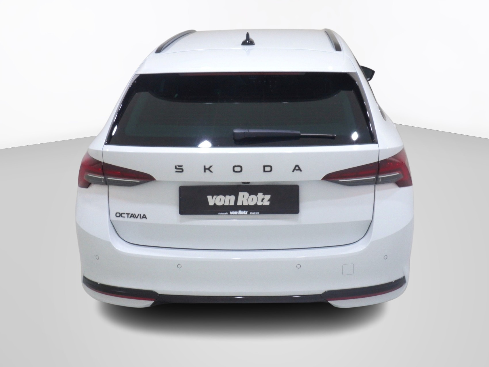 SKODA Octavia 1.5 TSI mHEV SportLine DSG-showroom-element-2