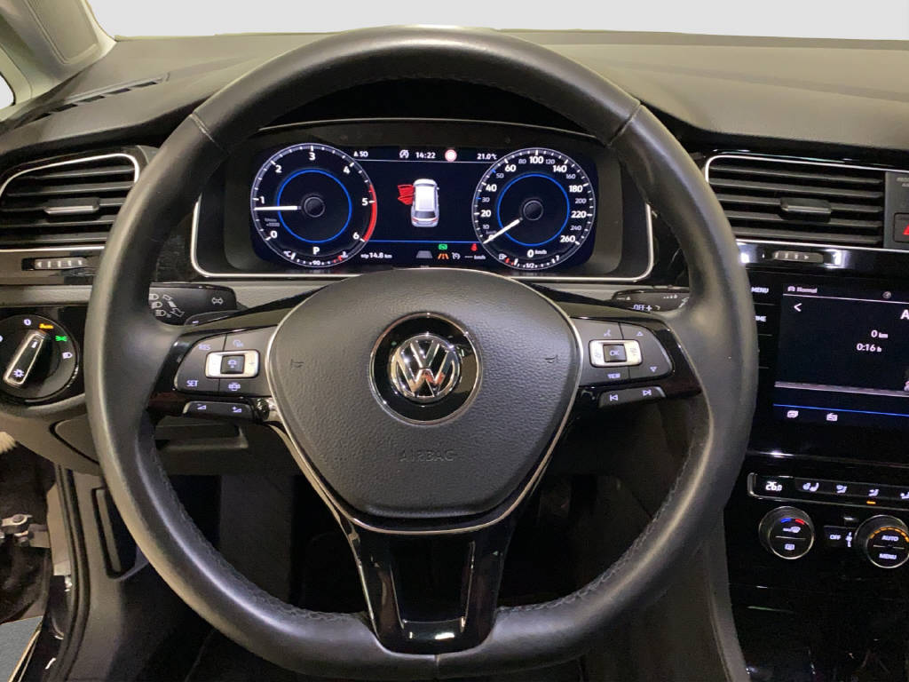 VW Golf VII Variant 2.0 TDI Highline DSG 4m-image-7